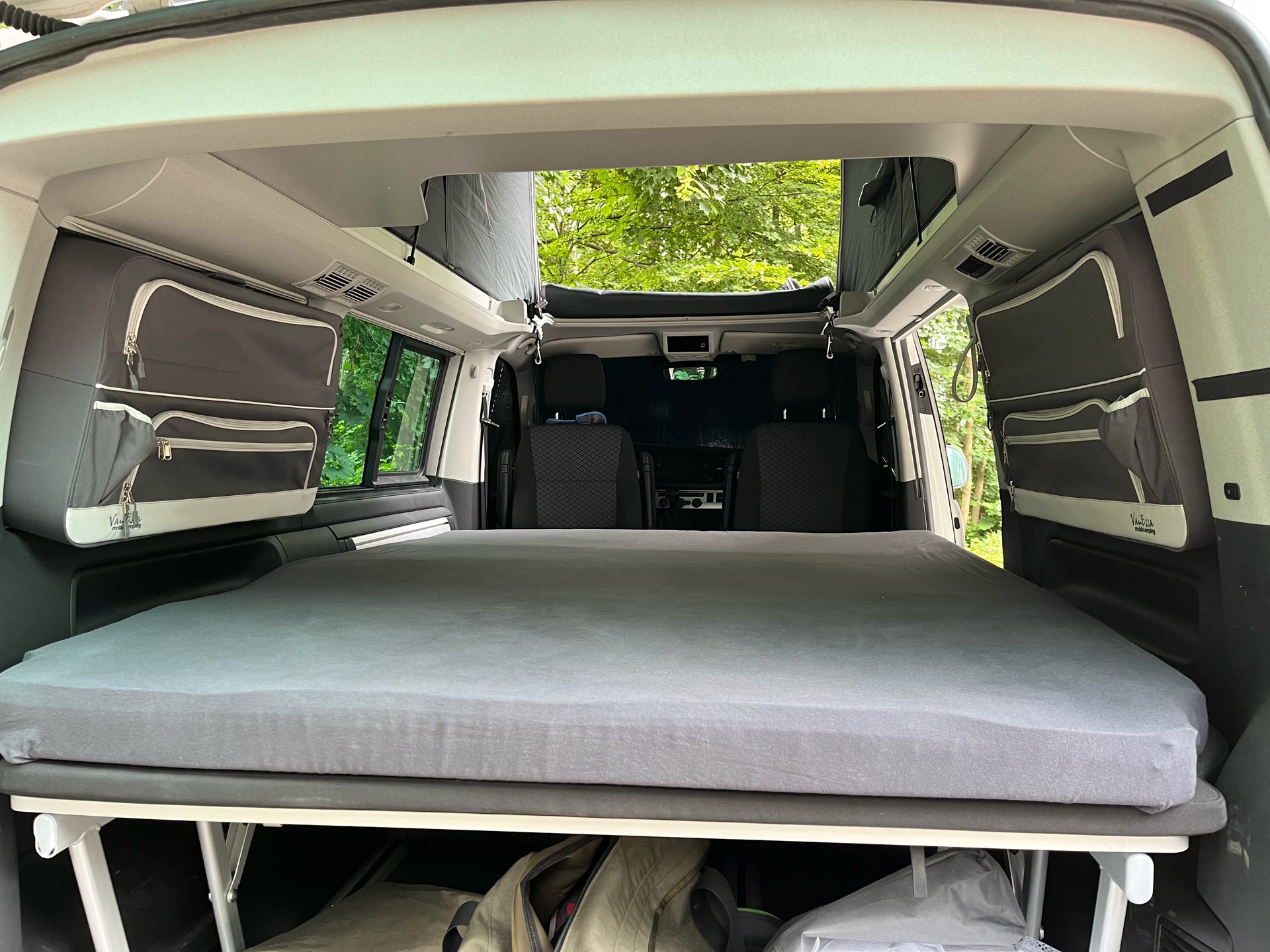 VW California 2.0 TDI 150 Beach Edition Spirit DSG-image-3