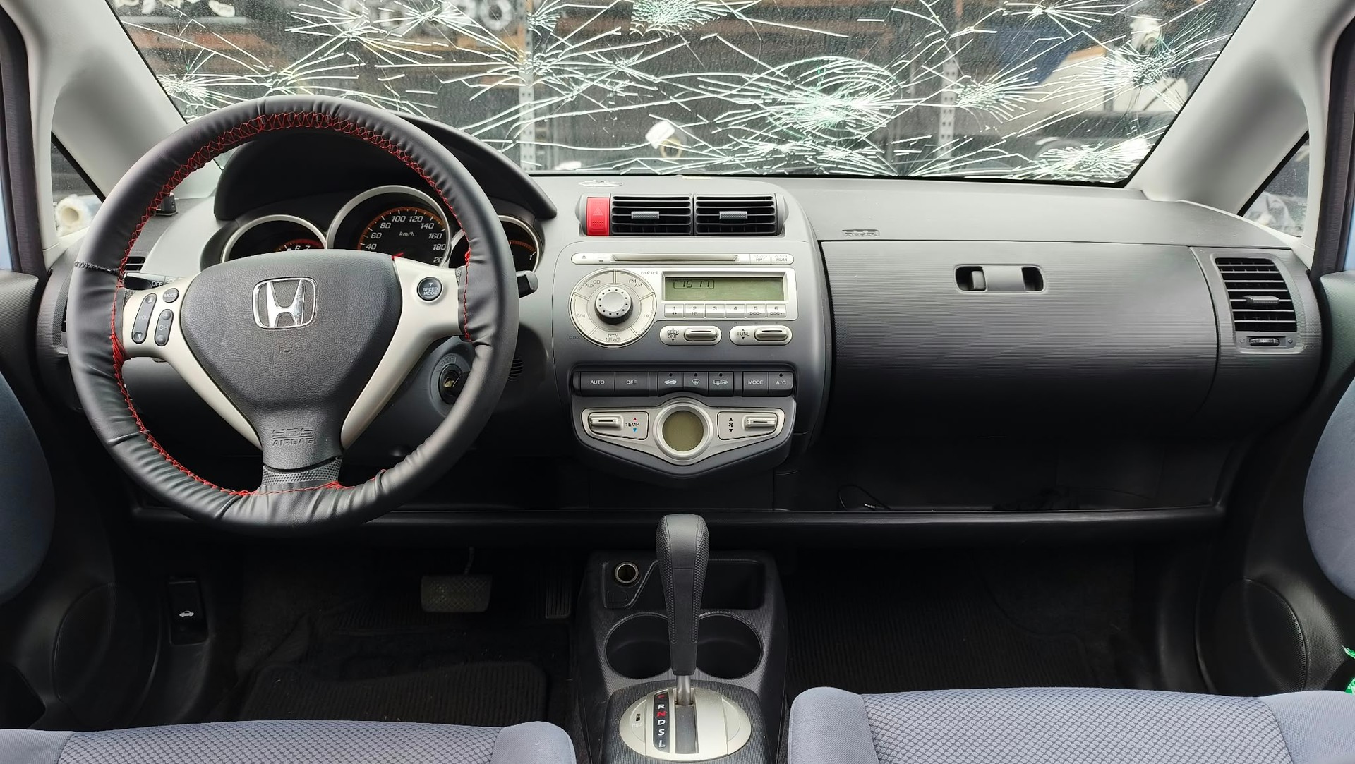 HONDA Jazz 1.4i ES-image-8