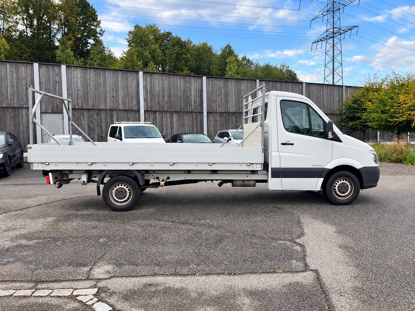 VW Crafter 35 2.0 TDI CR-image-2