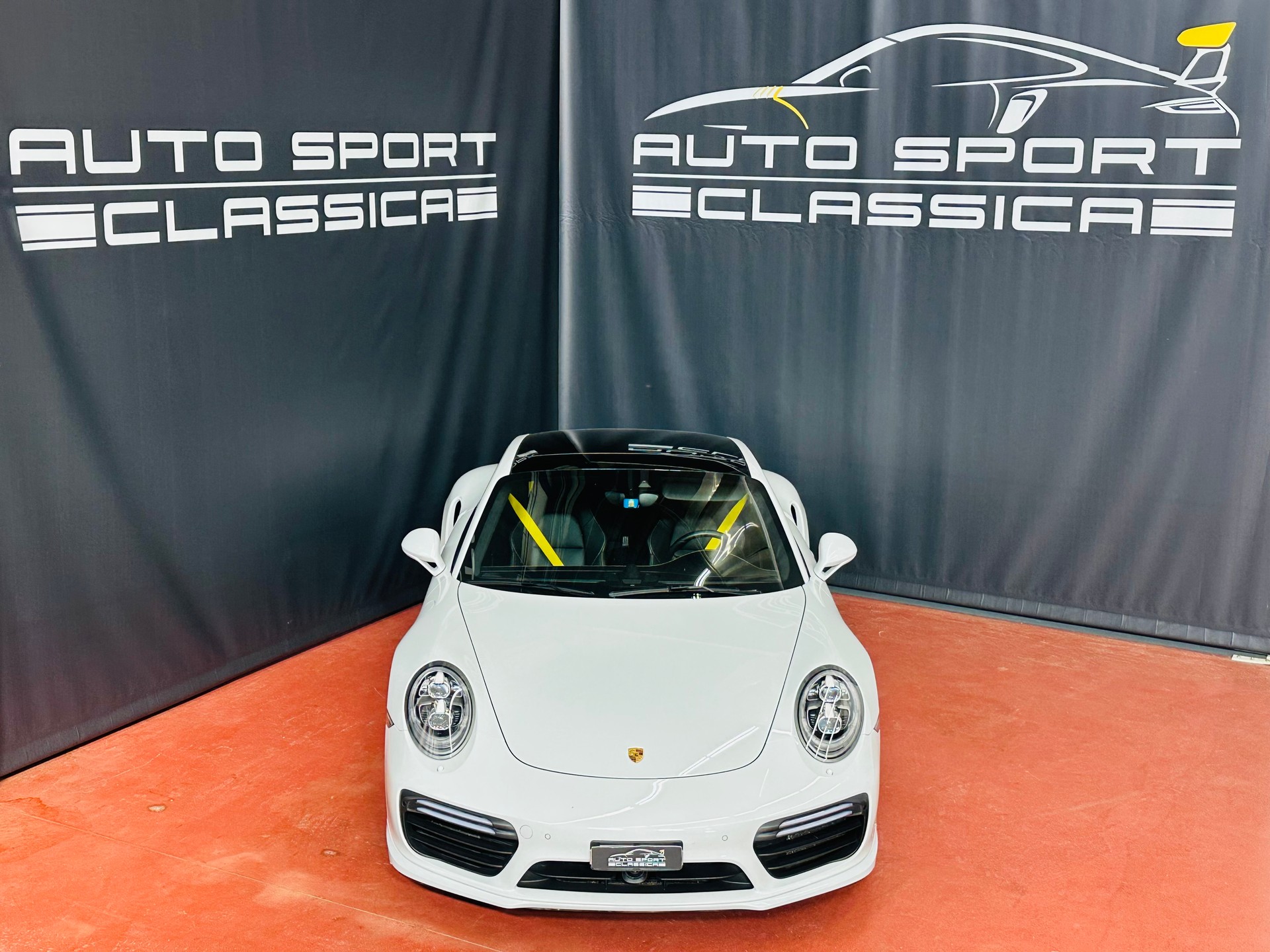 PORSCHE 911 Turbo S 991.2 Facelift PDK (CH Wagen)-image-0