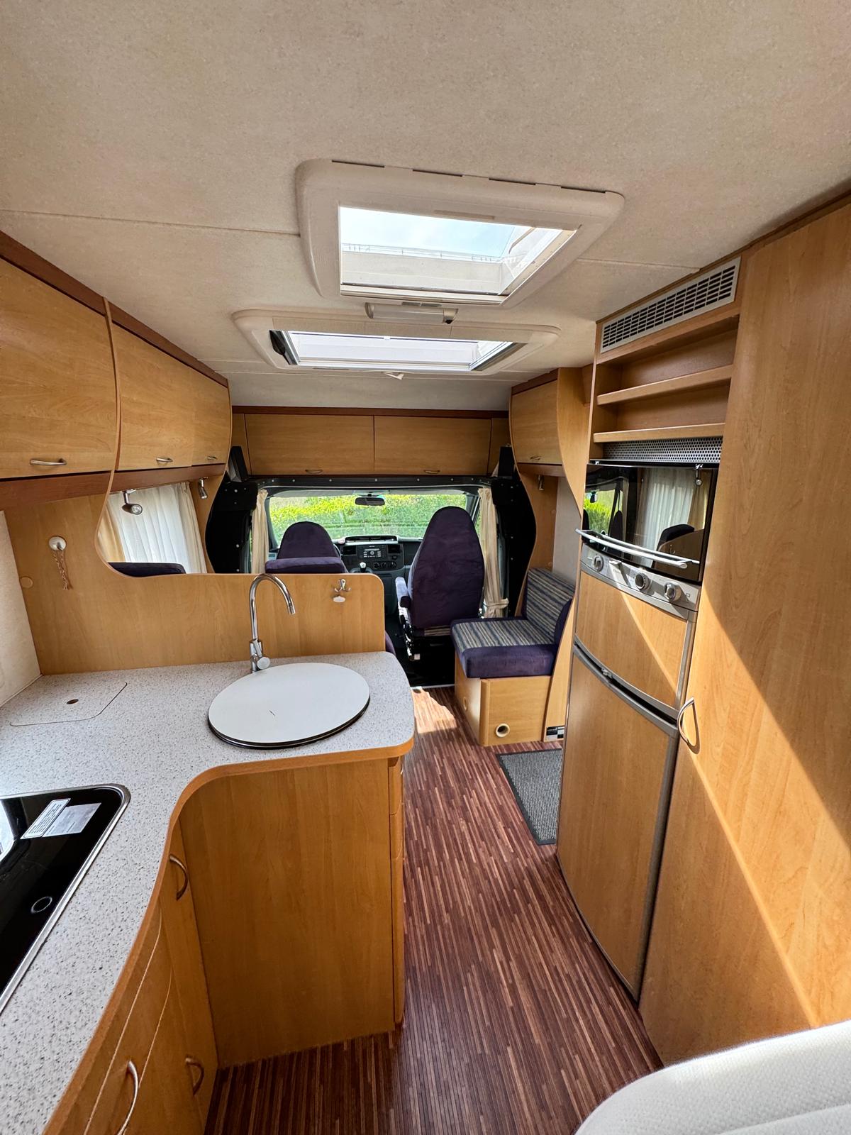 EURA MOBIL Profila 672 SB-image-14