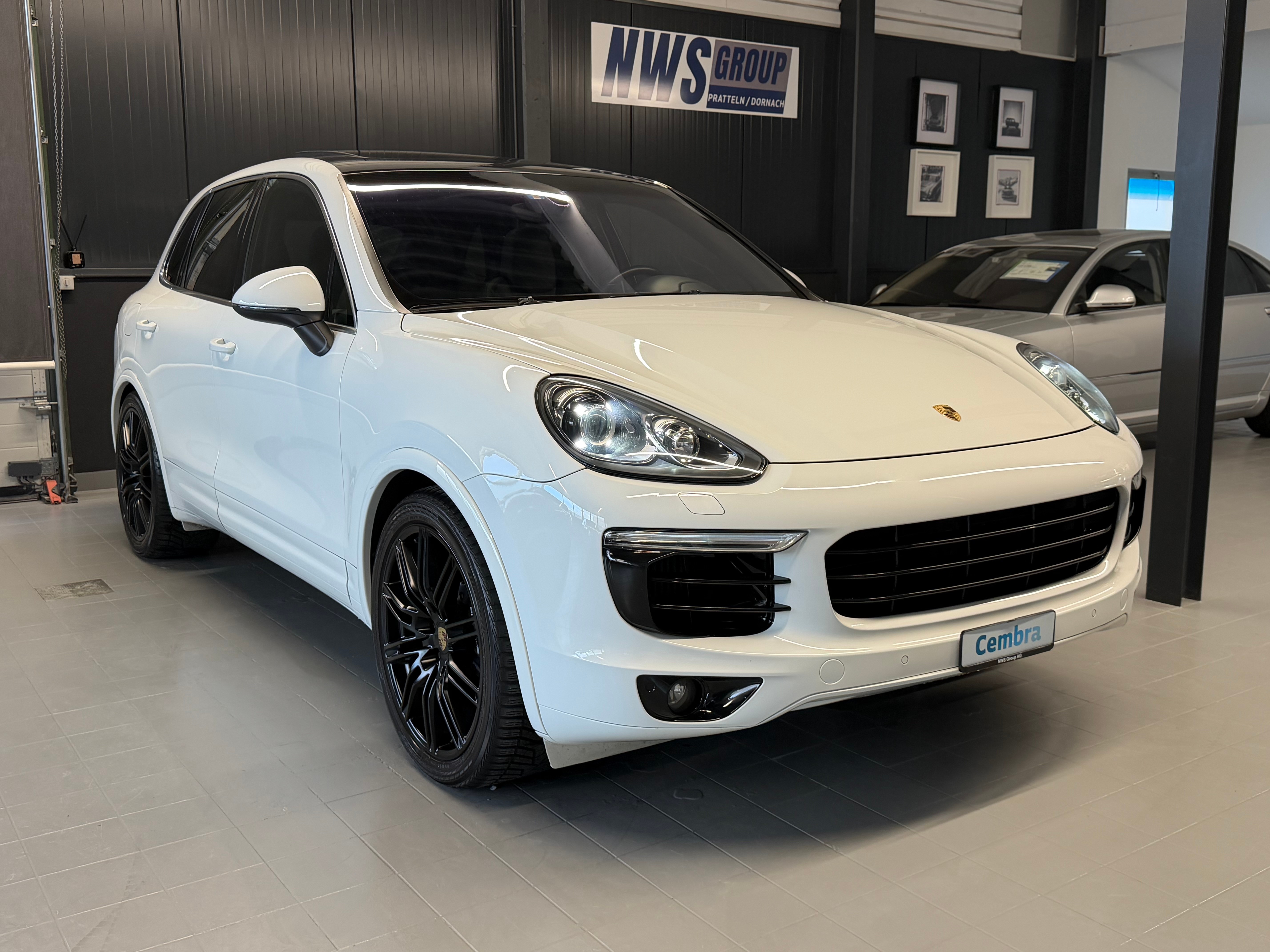 Car photo