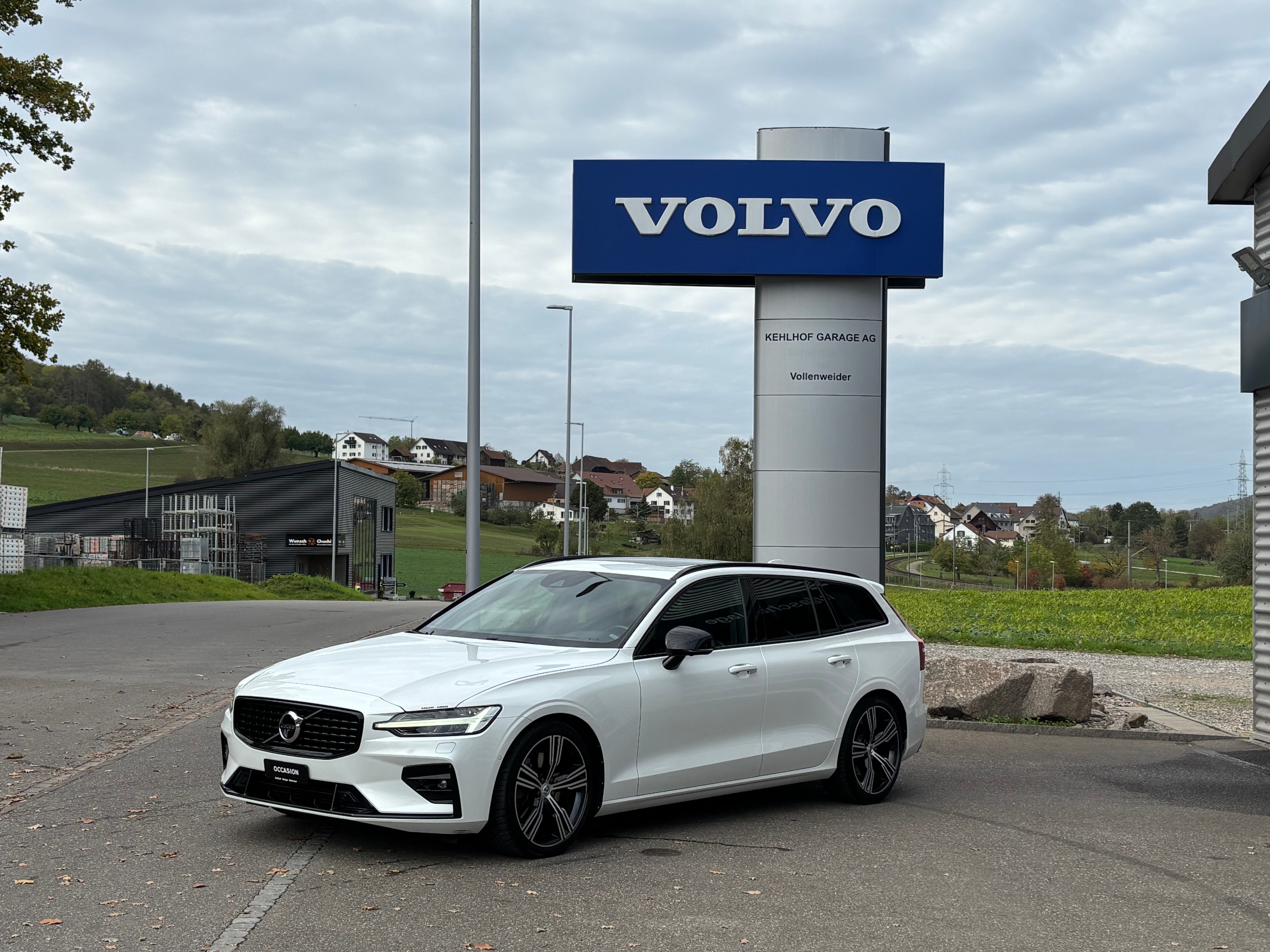 Car photo