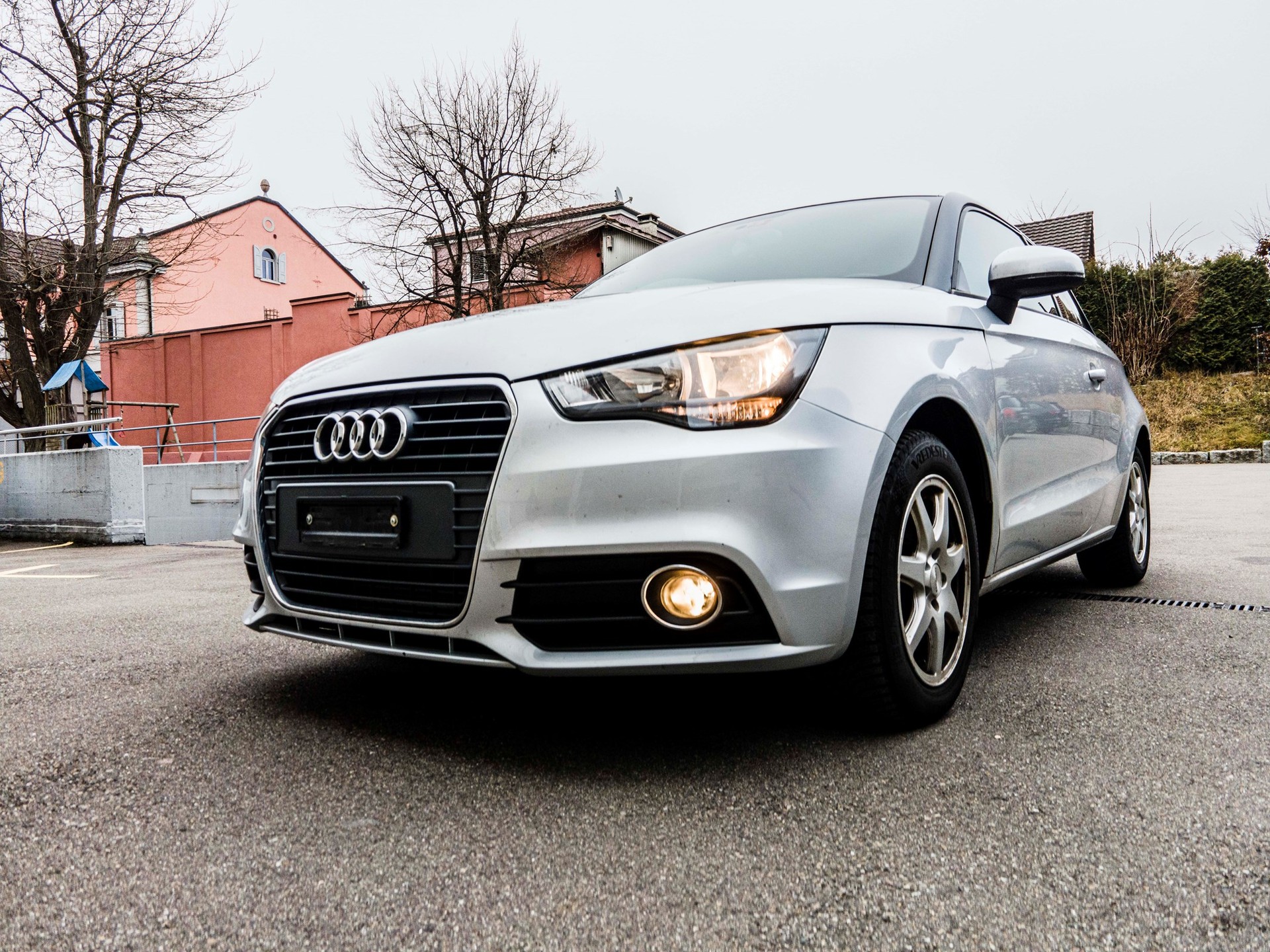 AUDI A1 1.6 TDI Ambition-image-5