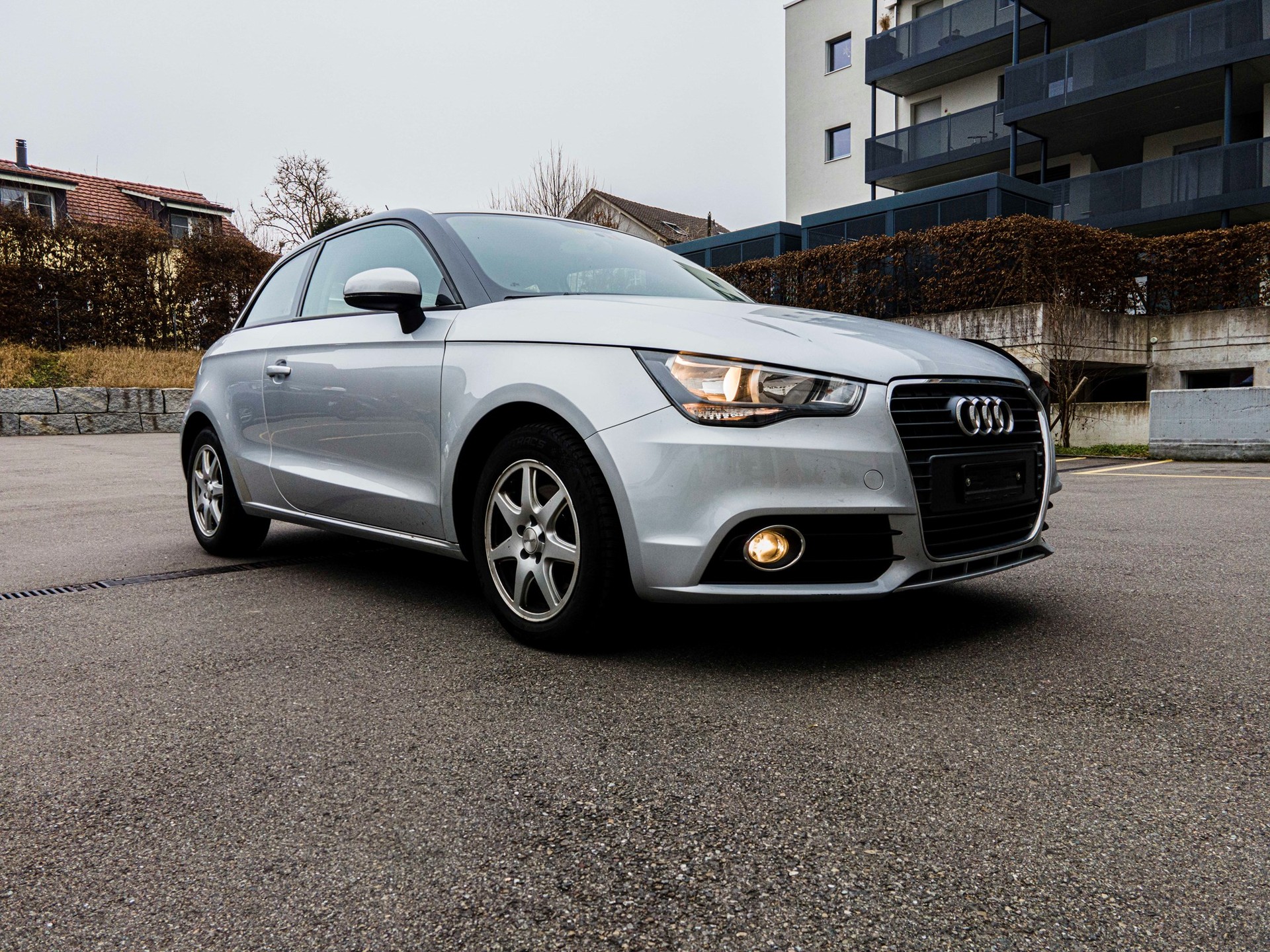 AUDI A1 1.6 TDI Ambition-image-10