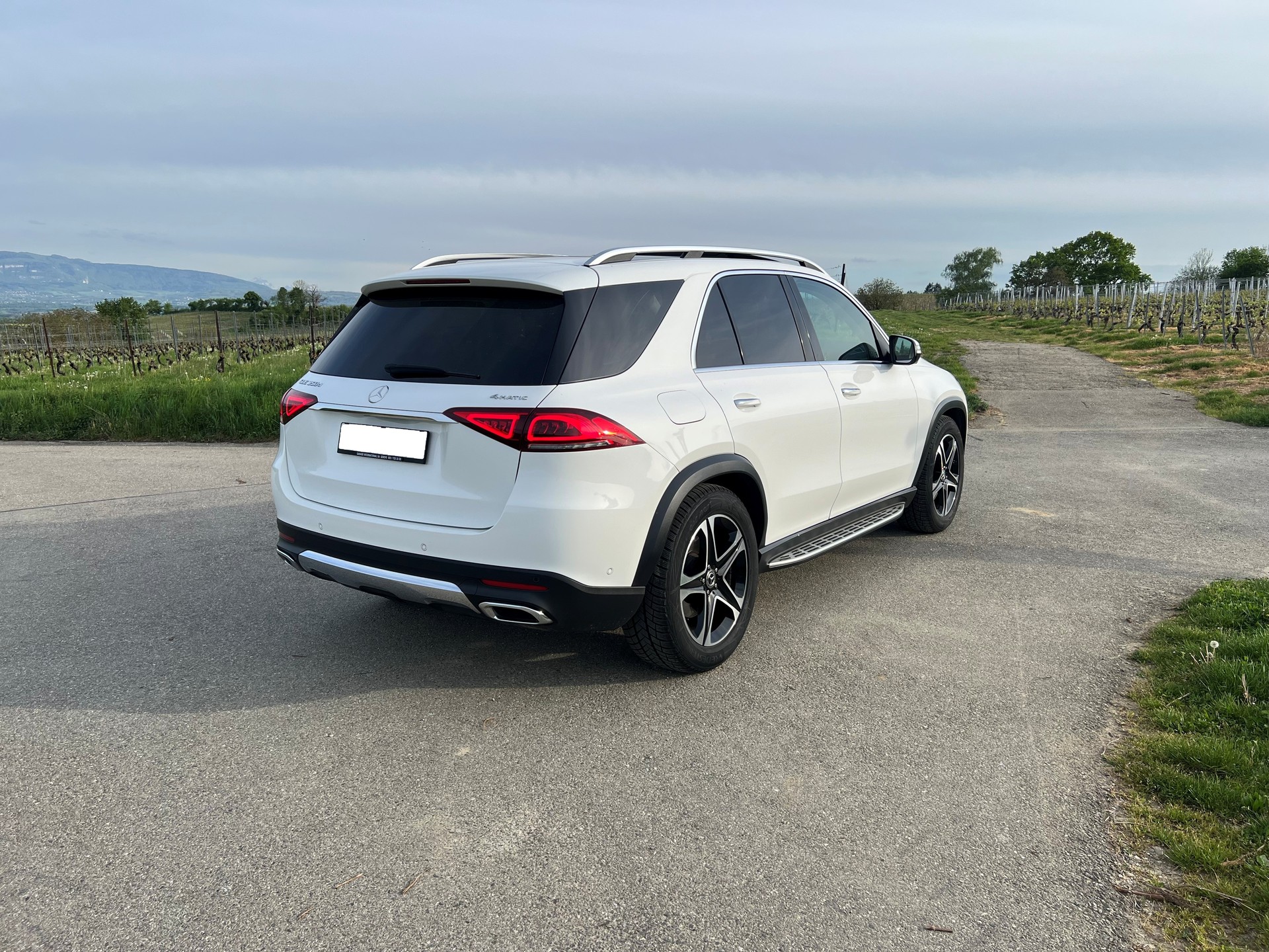 MERCEDES-BENZ GLE 350 d 4Matic 9G-Tronic 7 Places-image-4