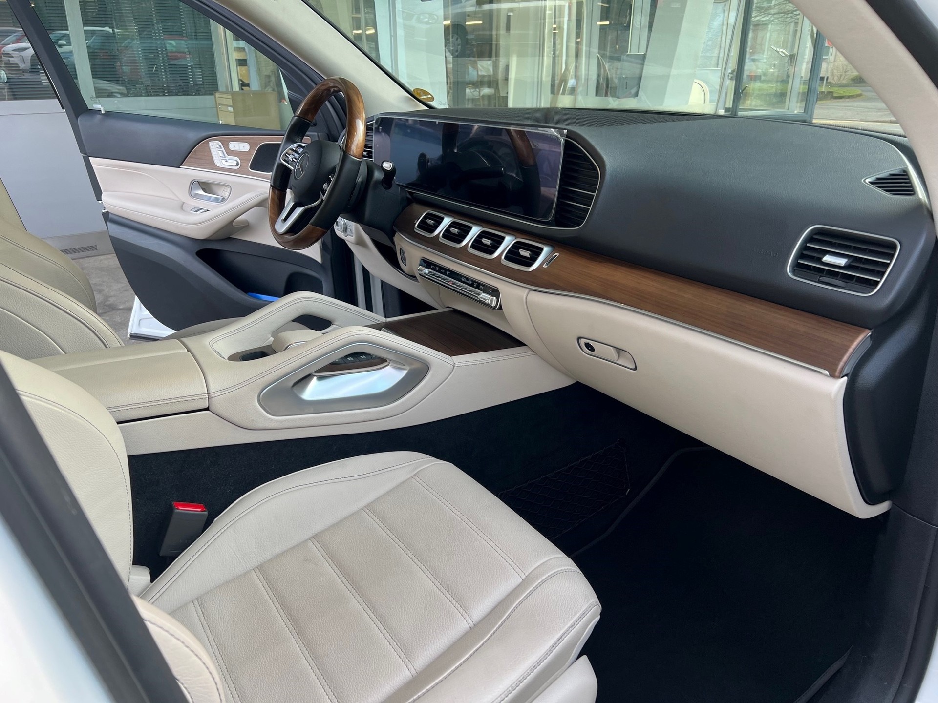 MERCEDES-BENZ GLE 350 d 4Matic 9G-Tronic 7 Places-image-7