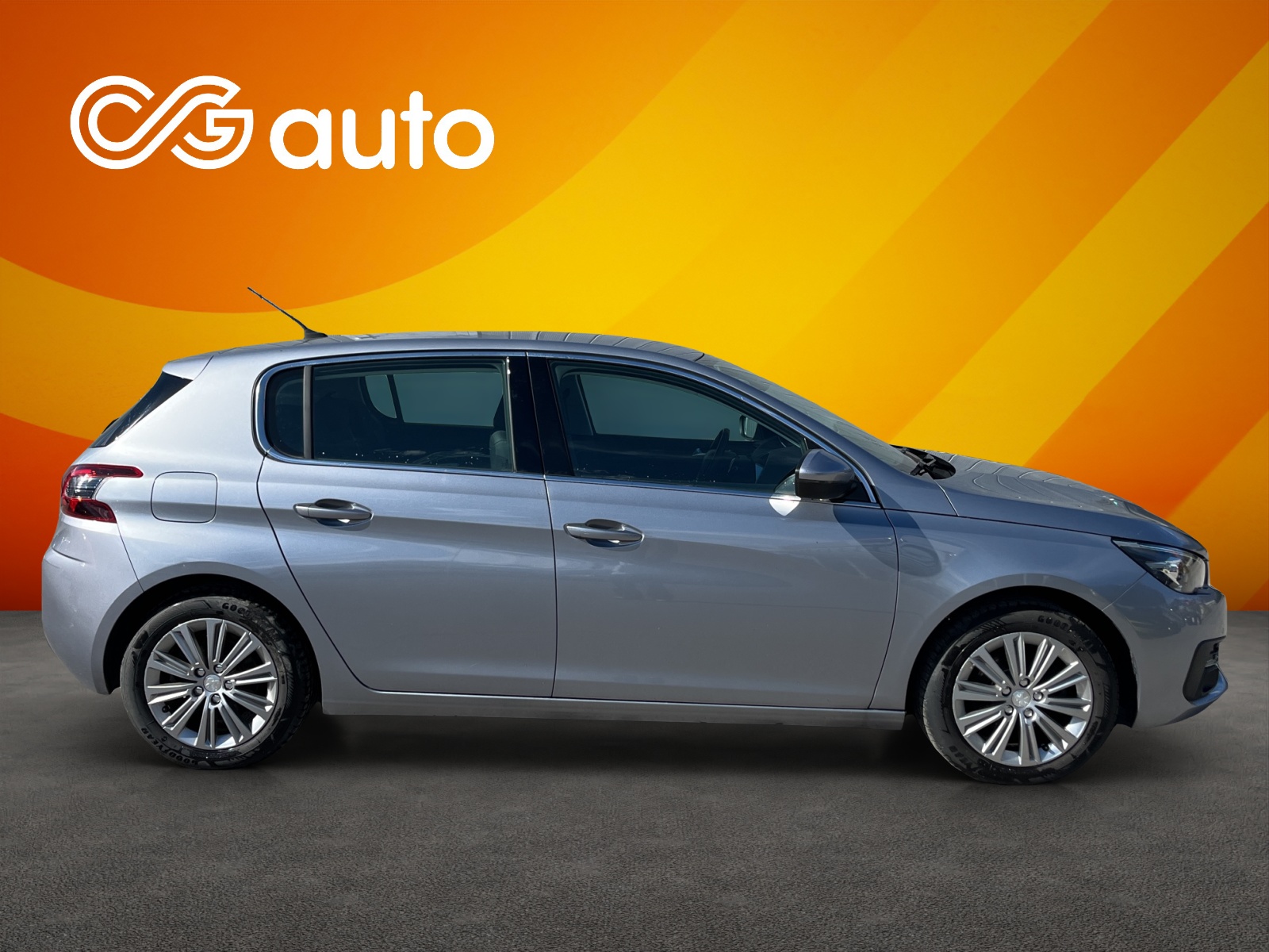 PEUGEOT 308 1.2 Pure Tech Tech Edition EAT8-image-4