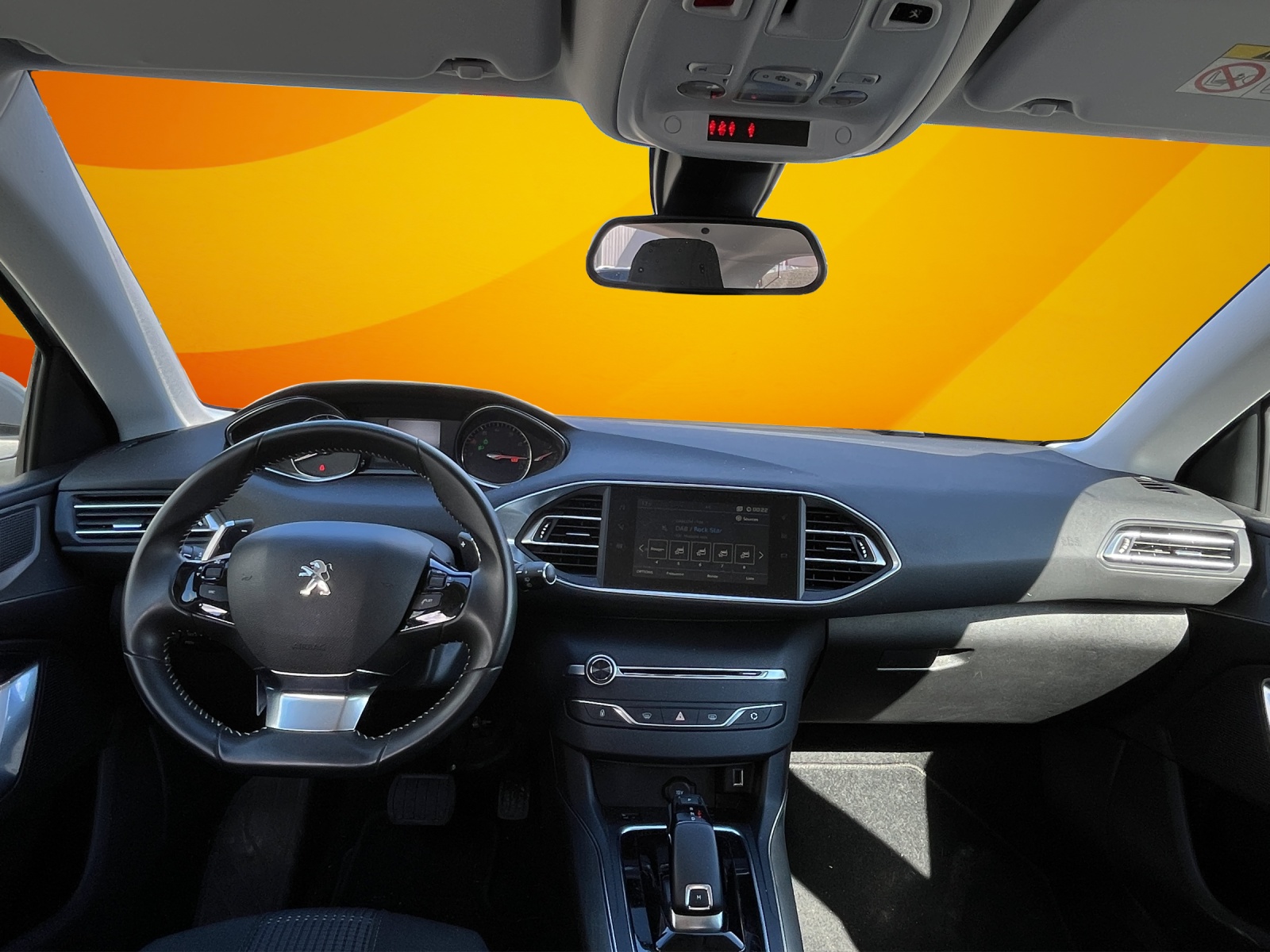 PEUGEOT 308 1.2 Pure Tech Tech Edition EAT8-image-8