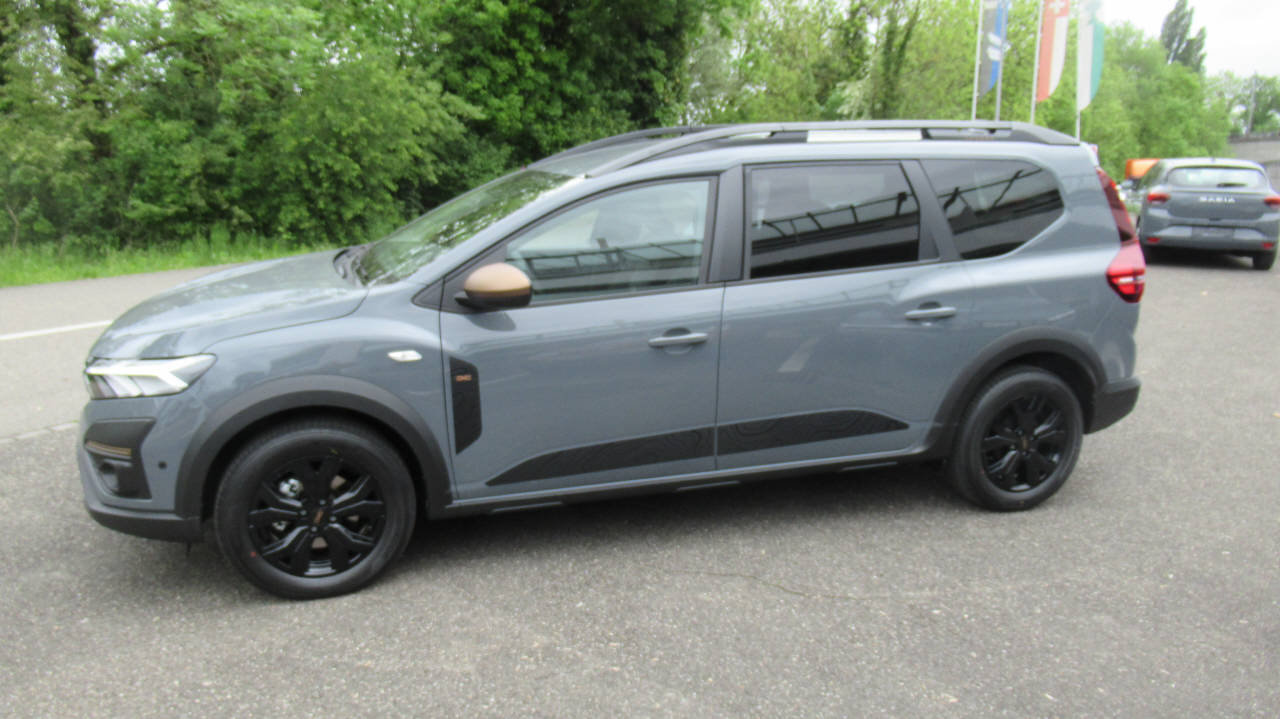 DACIA Jogger 1.6 Hybrid Extreme-image-1