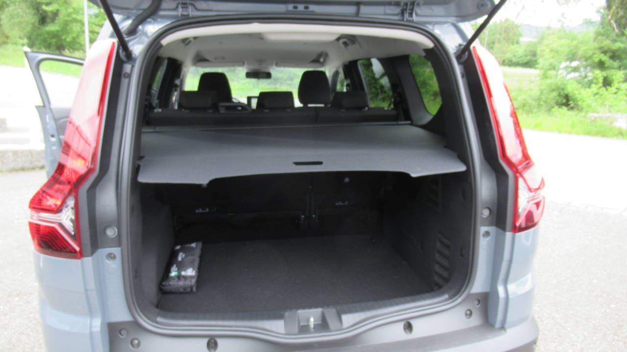 DACIA Jogger 1.6 Hybrid Extreme-image-11
