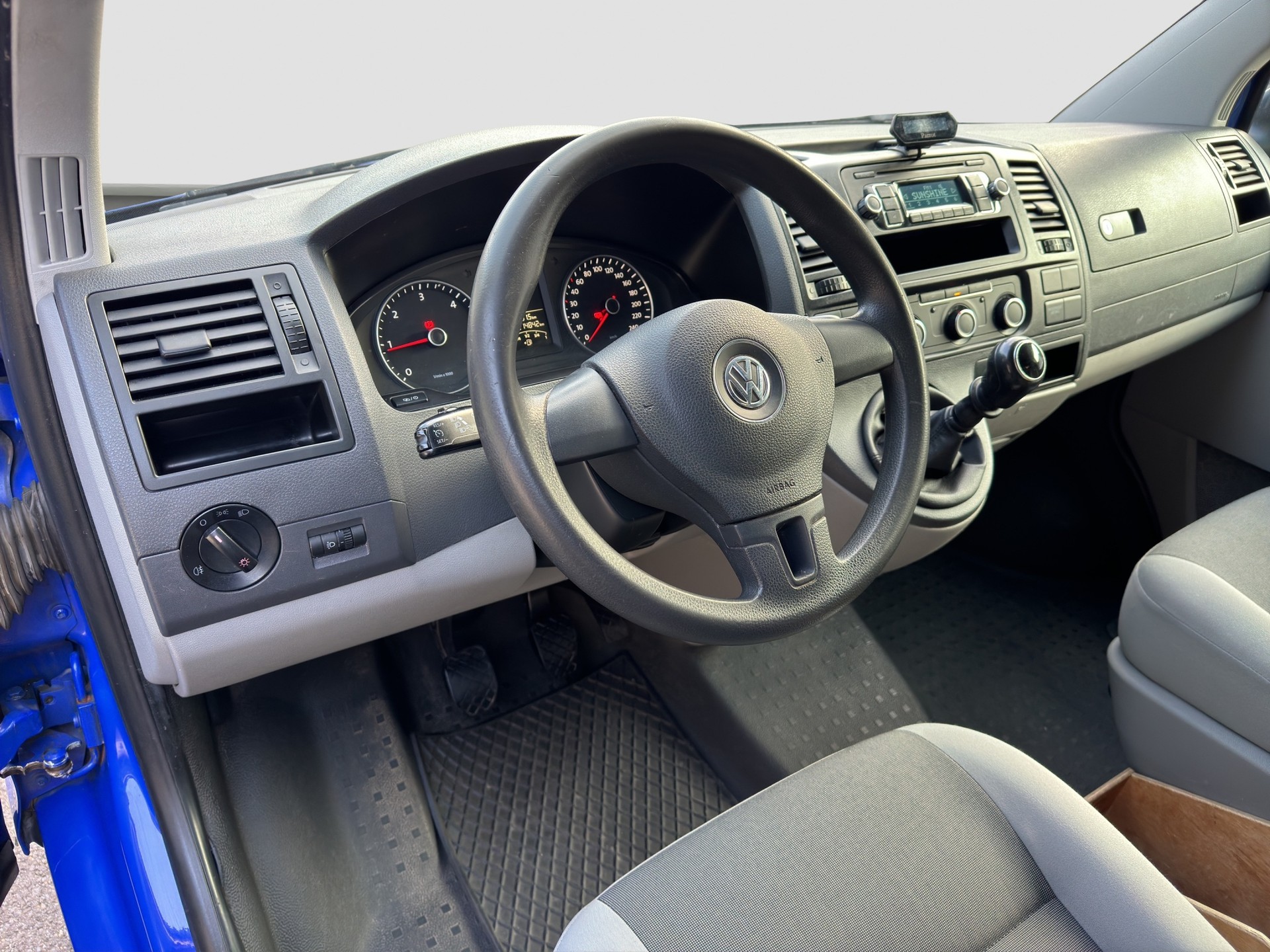 VW T5 2.0 TDI 4Motion-image-4