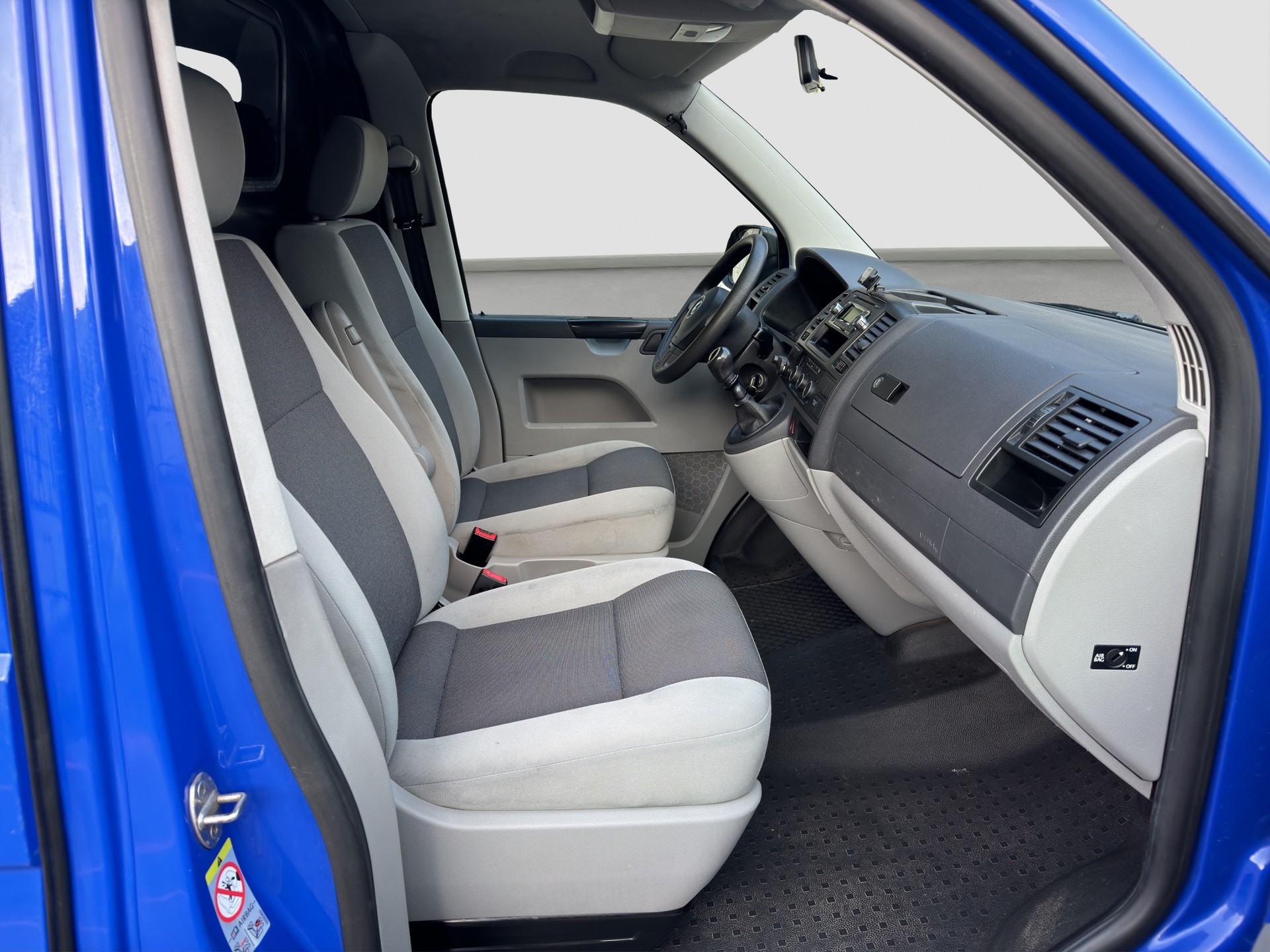 VW T5 2.0 TDI 4Motion-image-7
