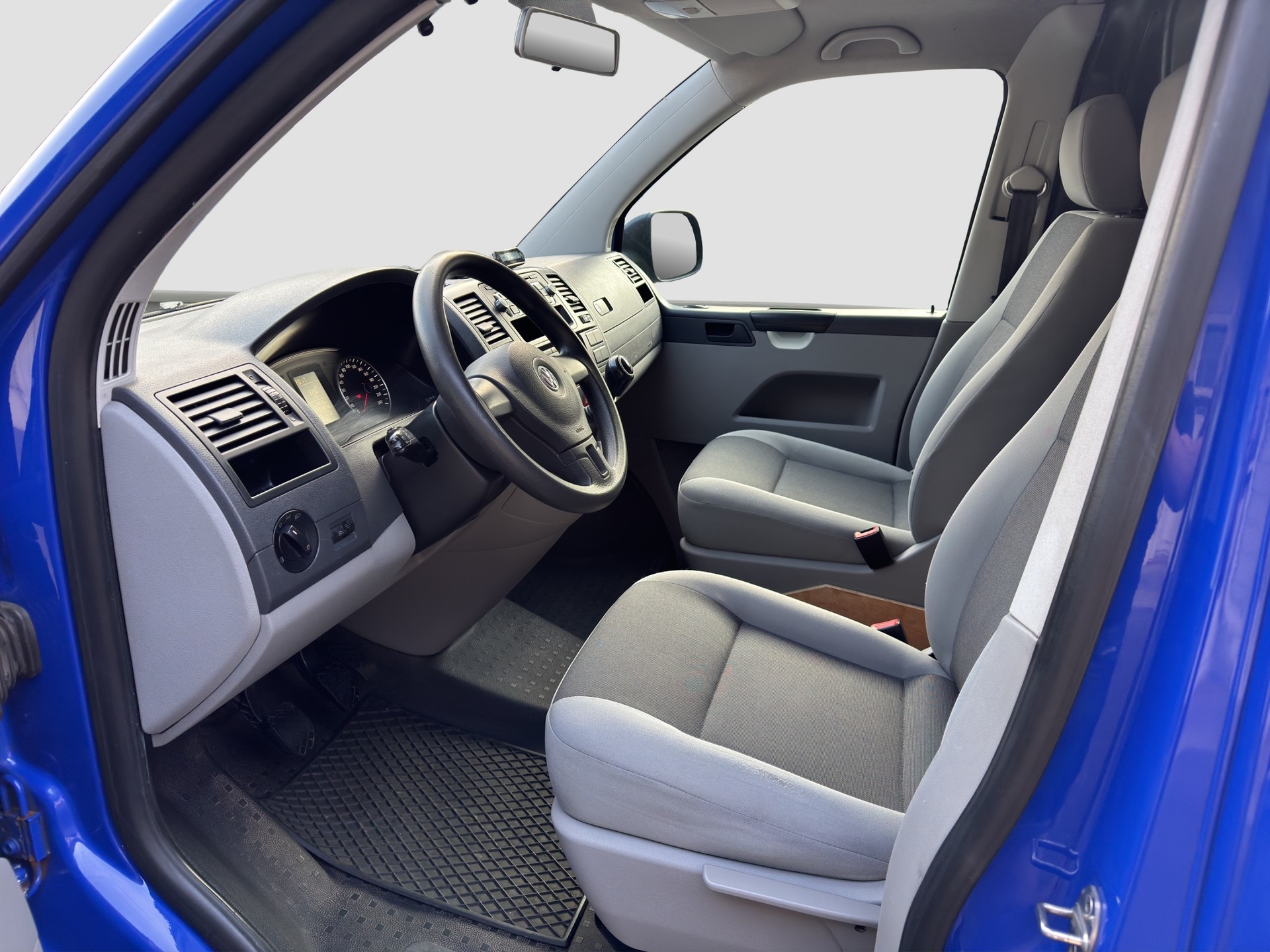 VW T5 2.0 TDI 4Motion-image-3
