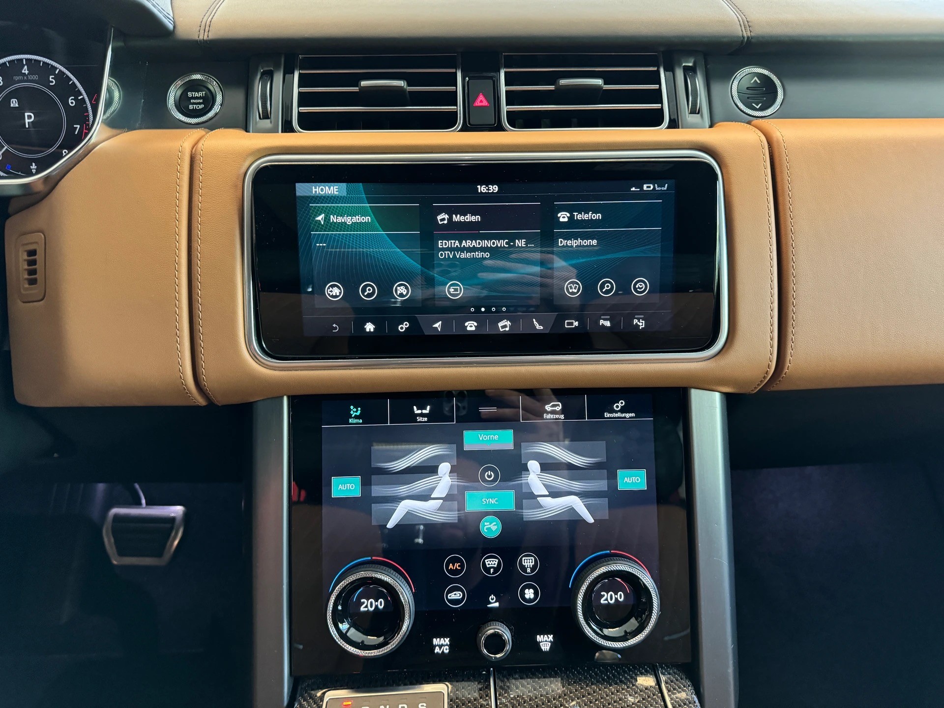 LAND ROVER Range Rover 5.0 V8 S/C SV AB Dynamic Automatic-image-8