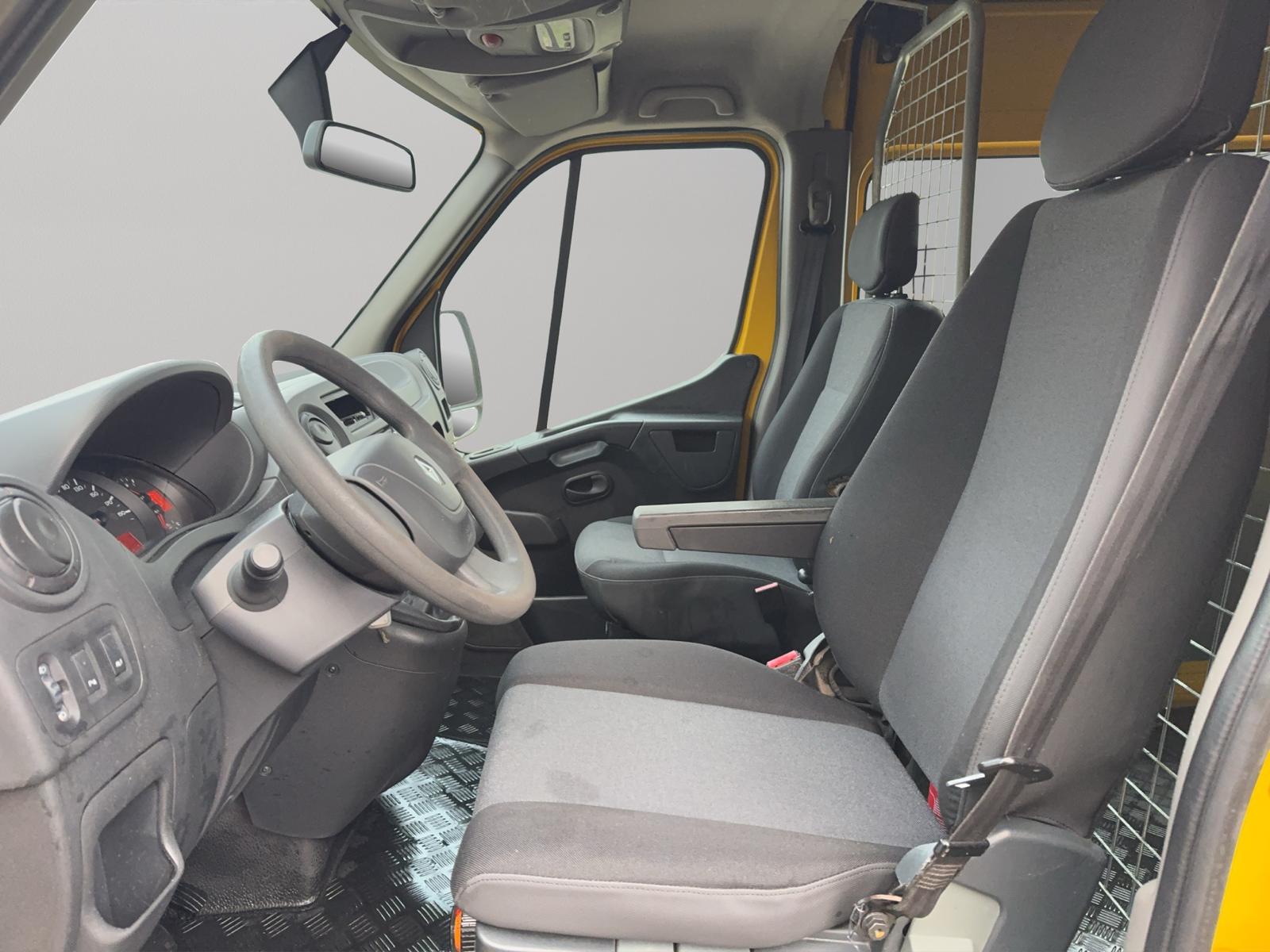 RENAULT Master T35 2.3dCi 130 L3H2-image-8