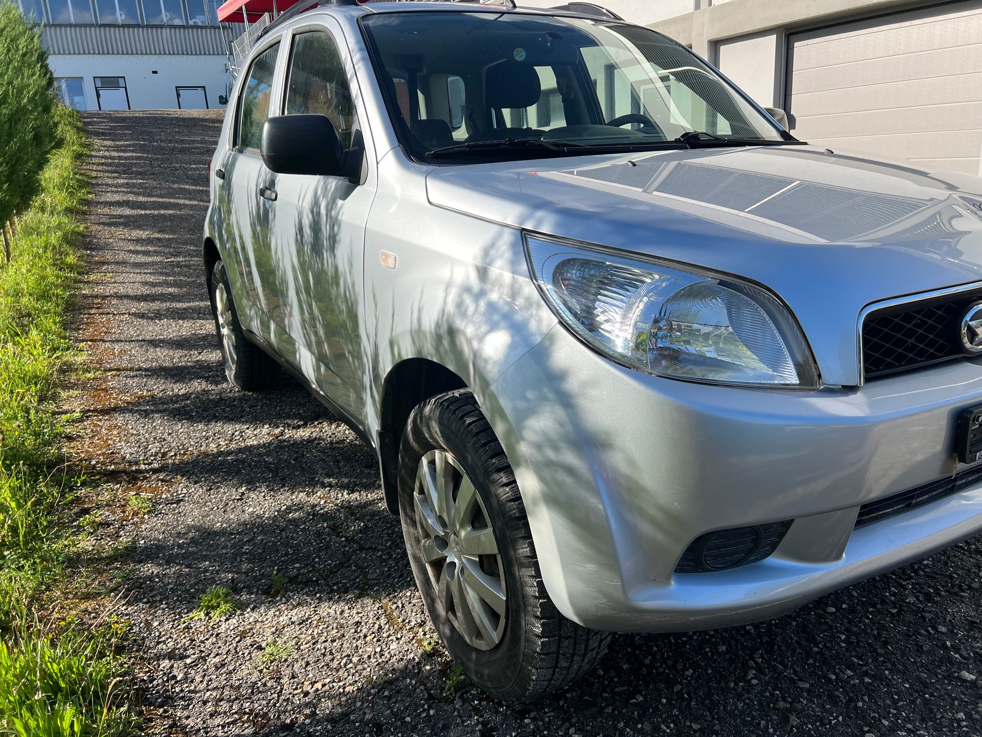 DAIHATSU Terios 1.5 16V SX 4WD-image-2