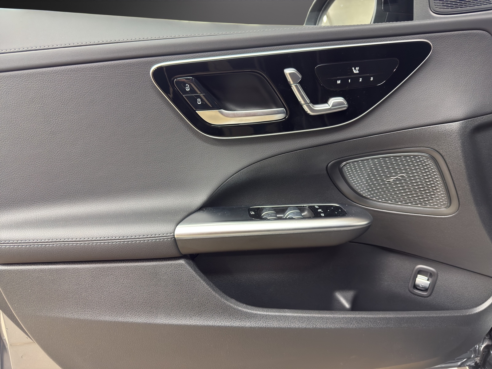 MERCEDES-BENZ C 220 d 4 Matic Swiss Star-image-12