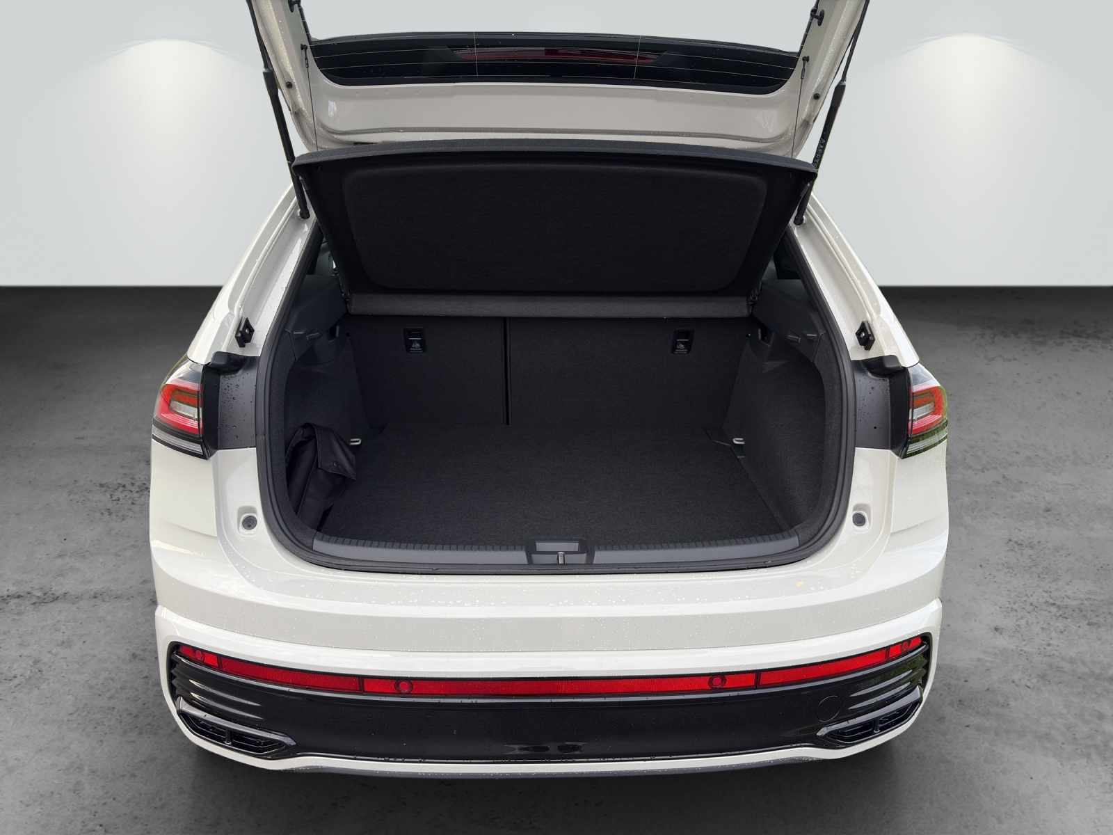 VW Taigo 1.0 TSI R-Line DSG-image-9