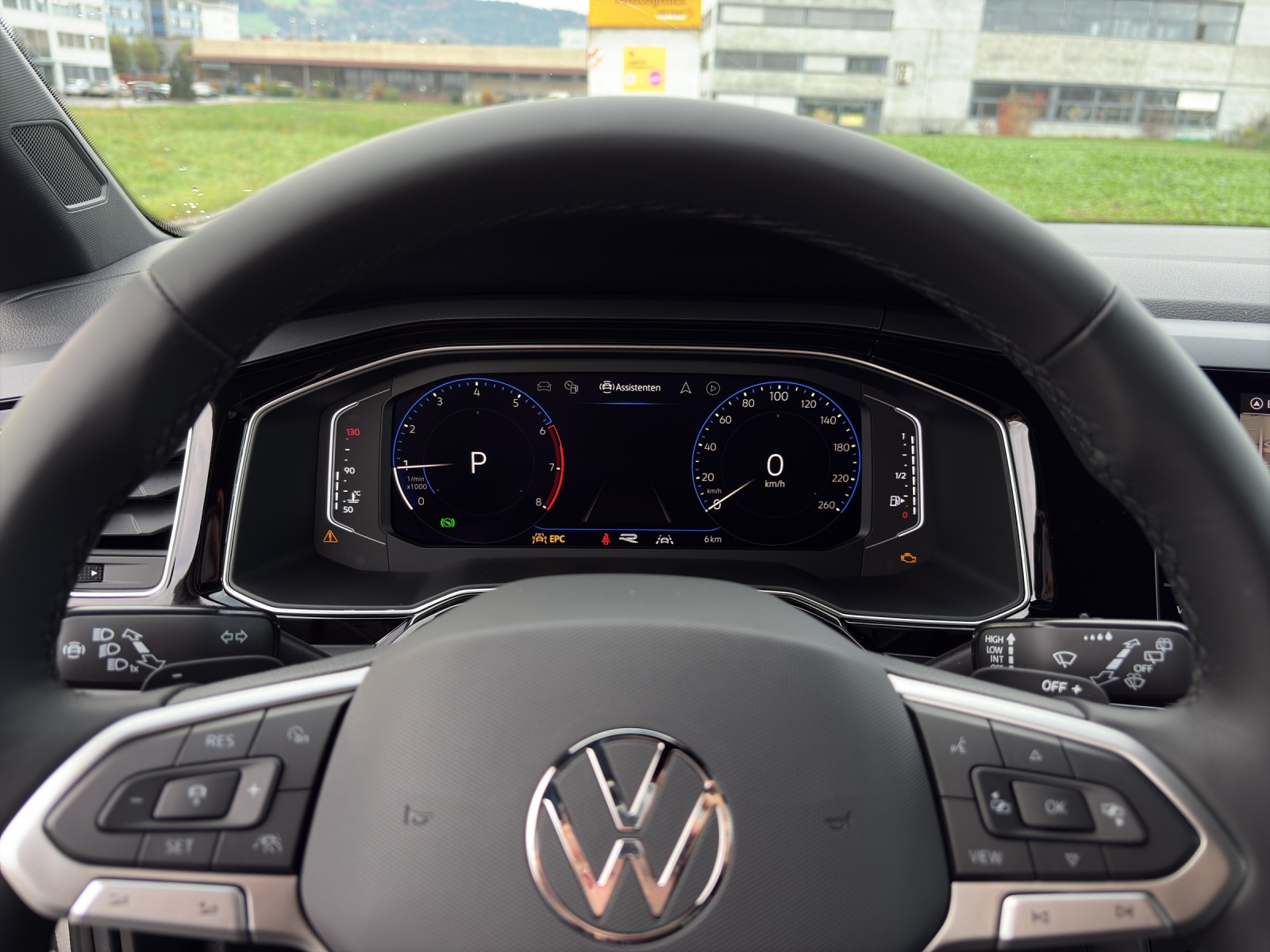 VW Taigo 1.0 TSI R-Line DSG-image-5