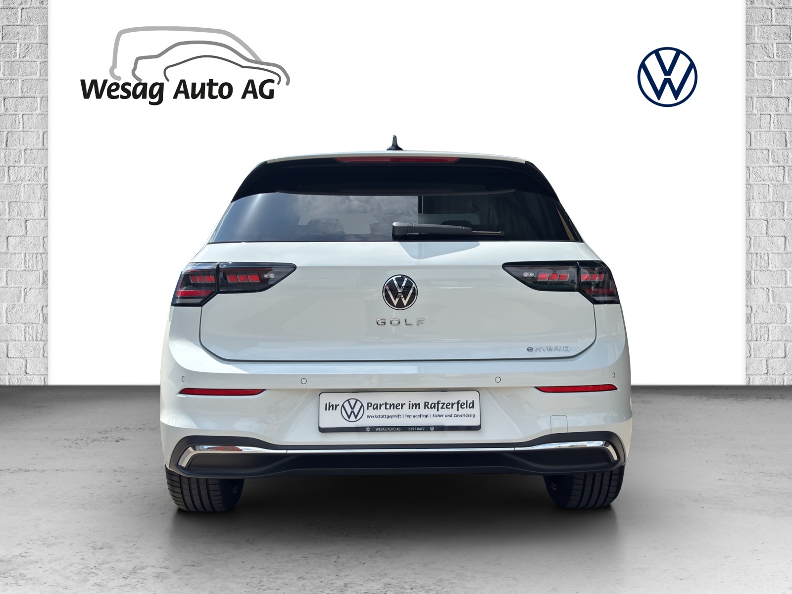 VW Golf 1.5 TSI PHEV Style-showroom-element-3
