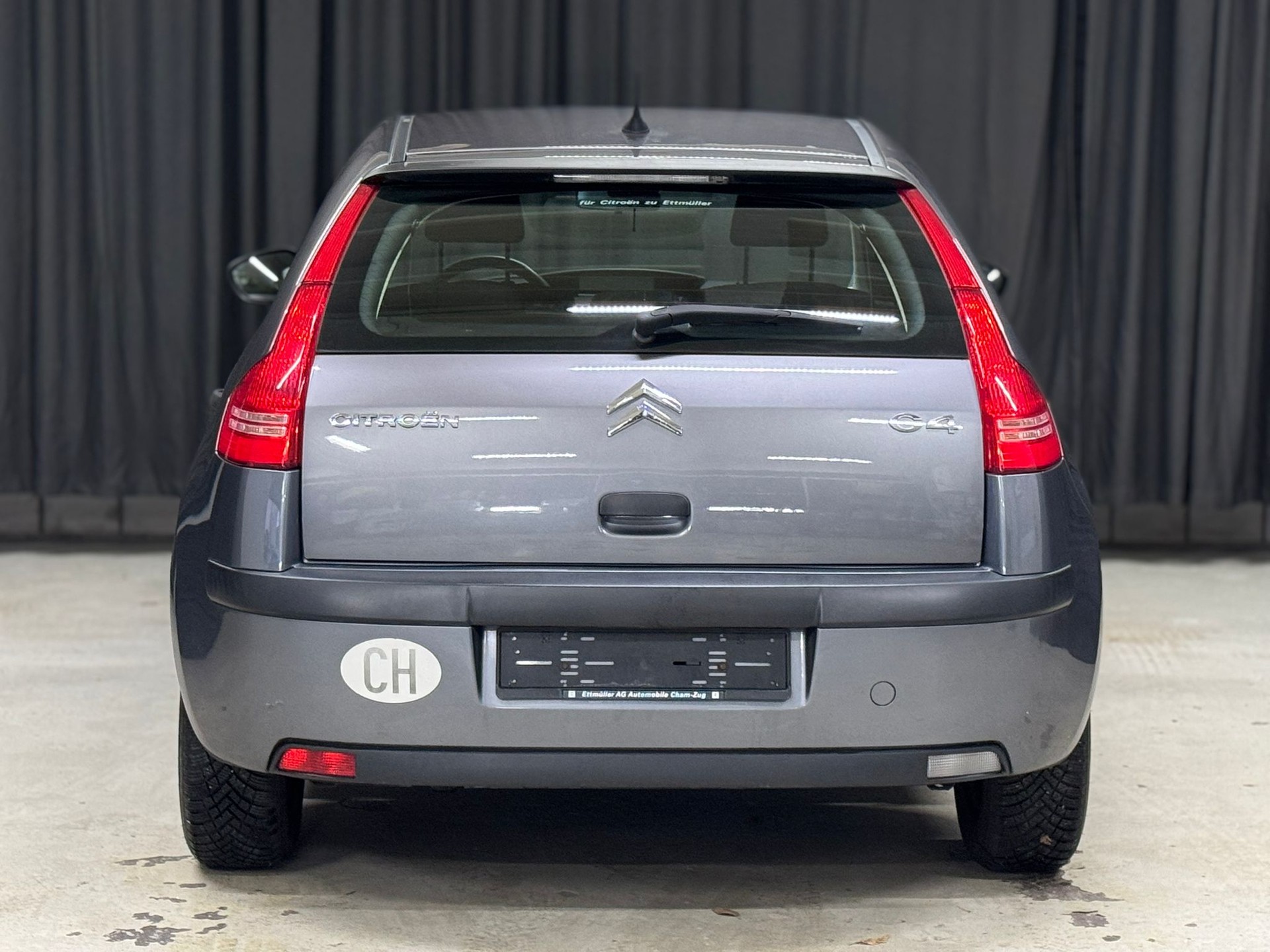 CITROEN C4 Berline 1.4i 16V Essentiel (X)-image-5