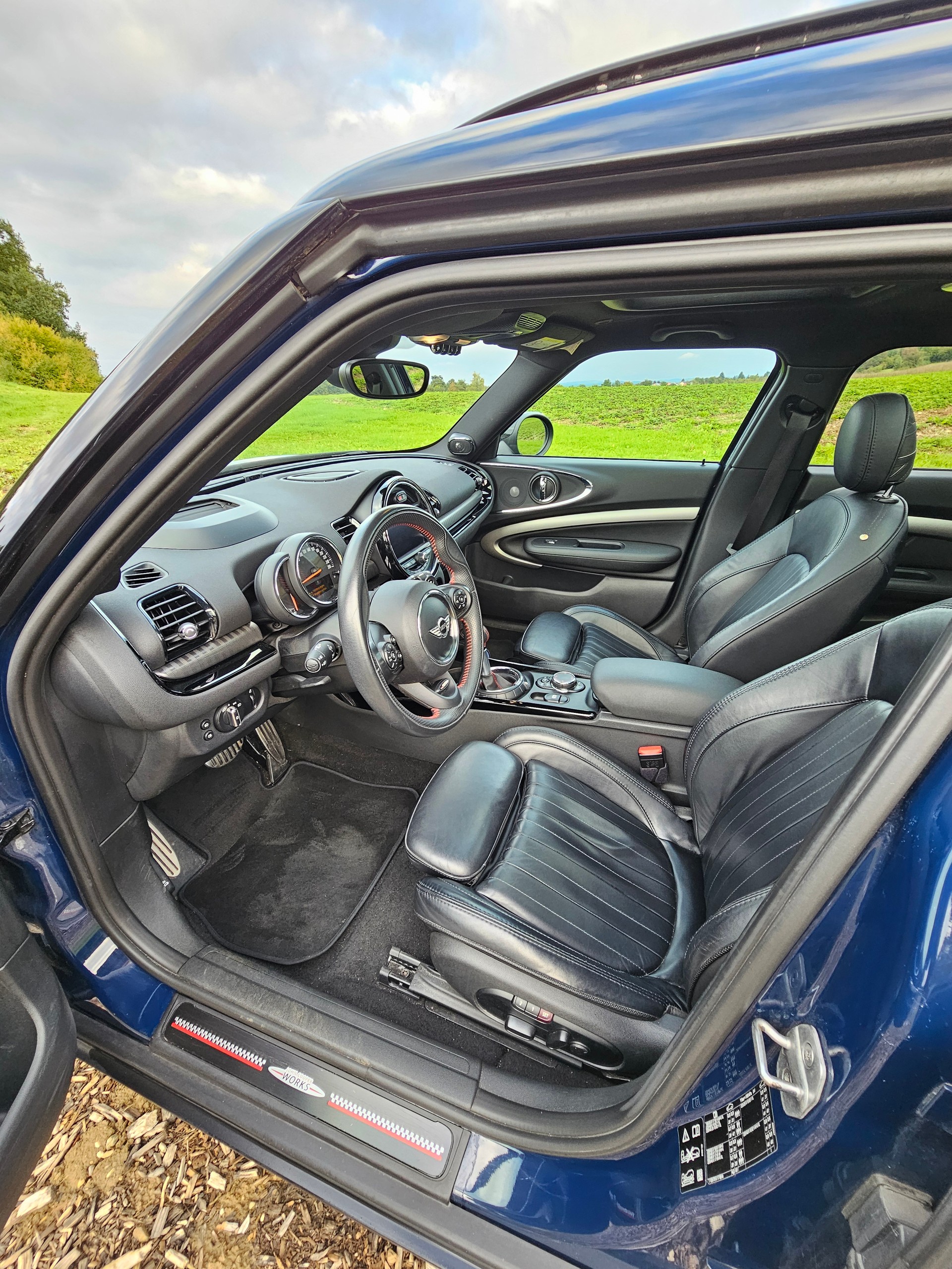 MINI Clubman Cooper SD ALL4 Steptronic-image-1