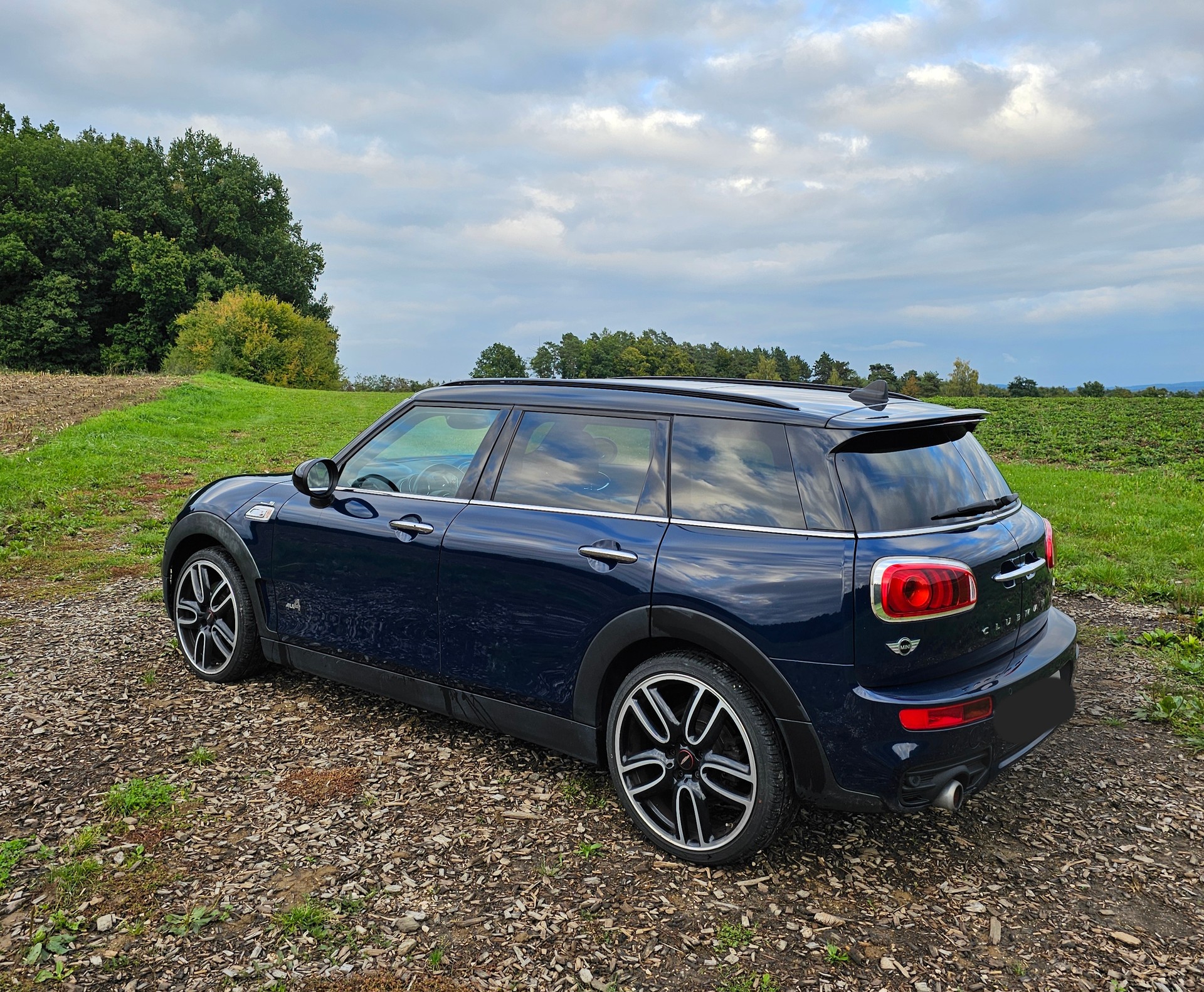 MINI Clubman Cooper SD ALL4 Steptronic-image-5
