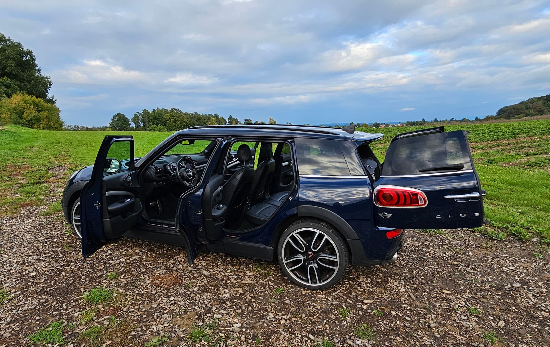 MINI Clubman Cooper SD ALL4 Steptronic-image-4