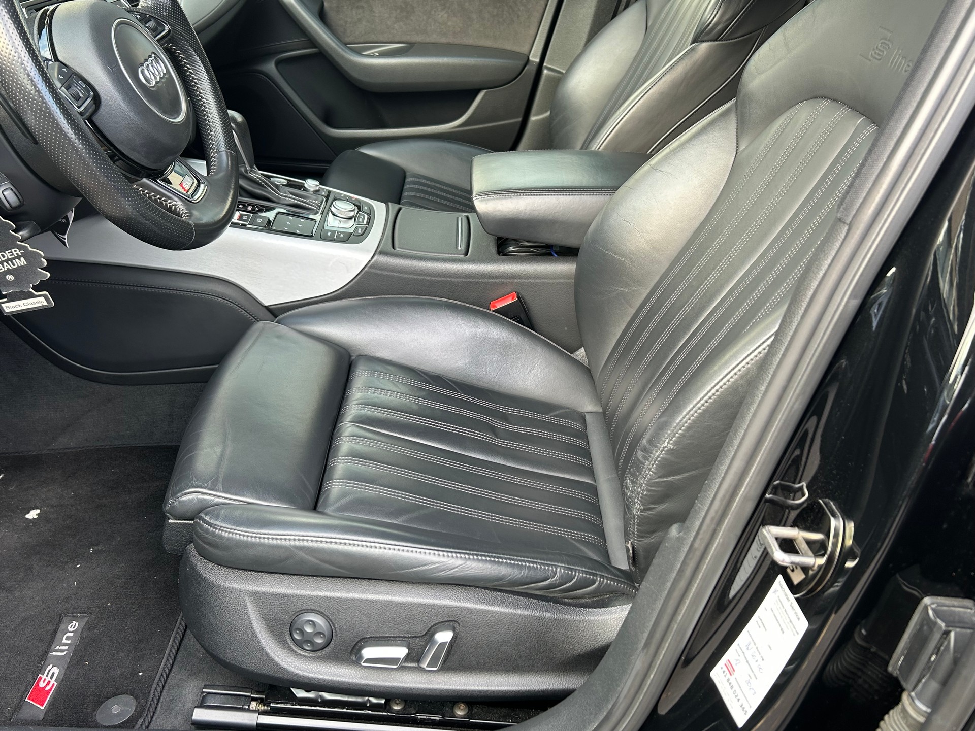 AUDI A6 Avant 3.0 TDI V6 quattro S-tronic-image-4