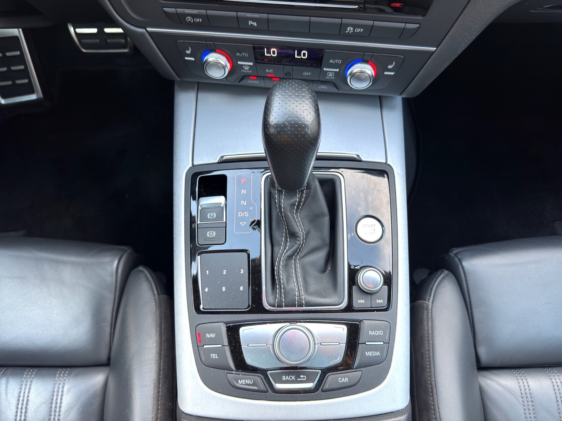 AUDI A6 Avant 3.0 TDI V6 quattro S-tronic-image-13