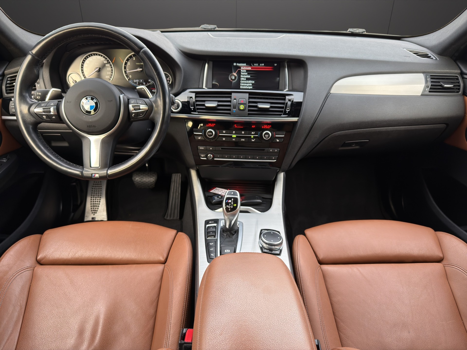 BMW X4 M 40i Steptronic-image-10