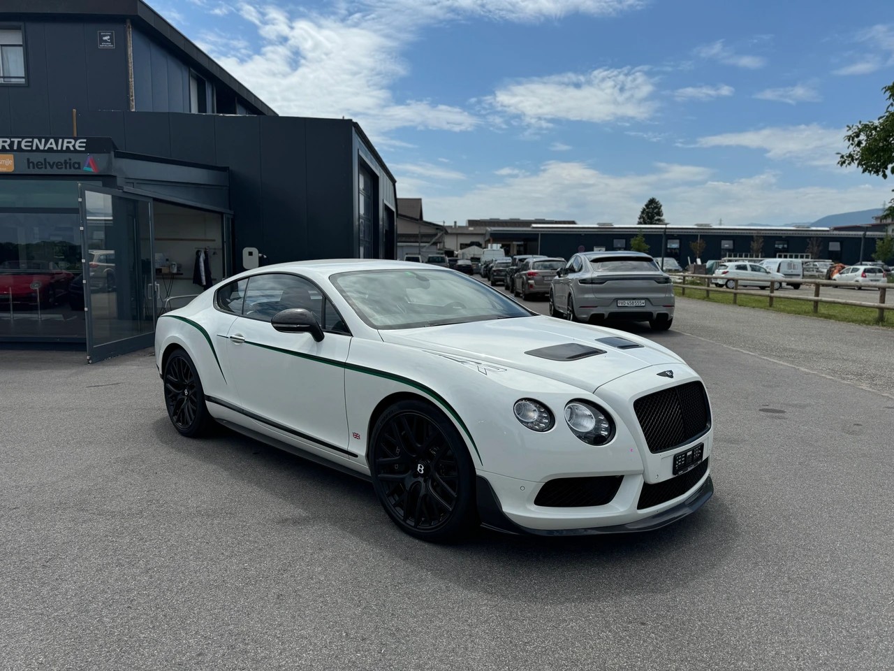BENTLEY Continental GT3-R-image-6