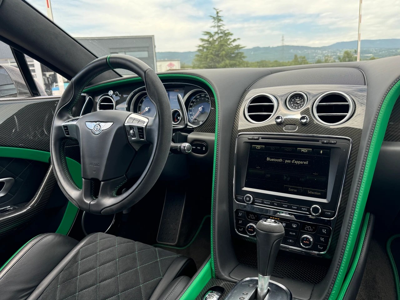 BENTLEY Continental GT3-R-image-25
