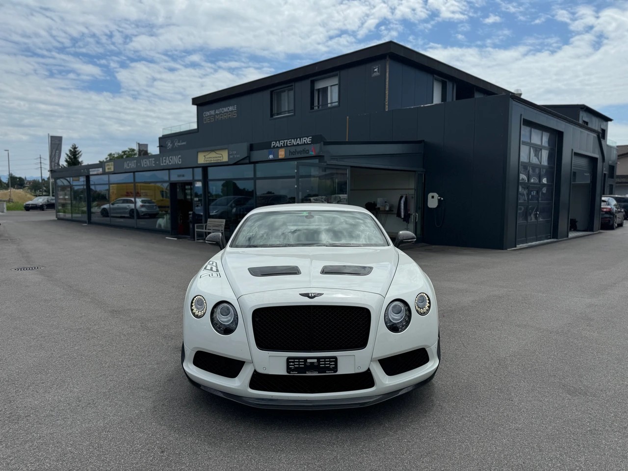 BENTLEY Continental GT3-R-image-1