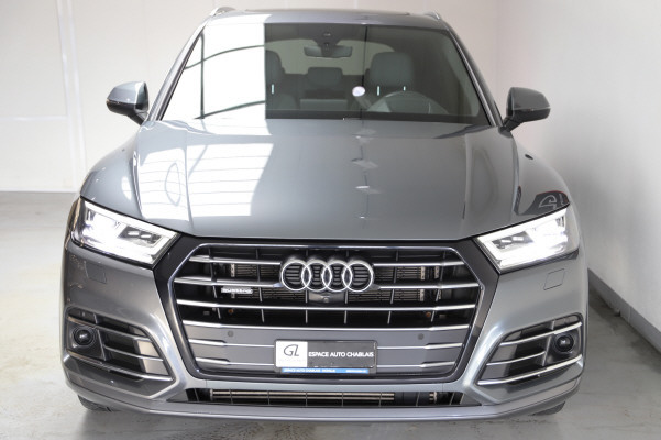 AUDI Q5 55 TFSI e sport qu-image-4