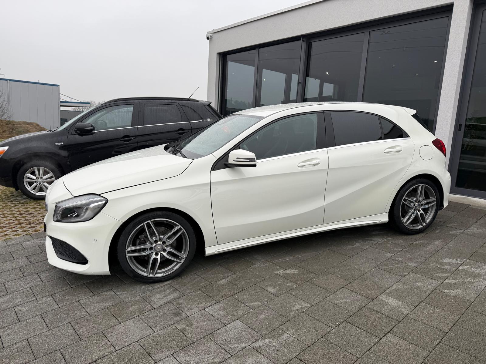MERCEDES-BENZ A 180 AMG Line-image-17