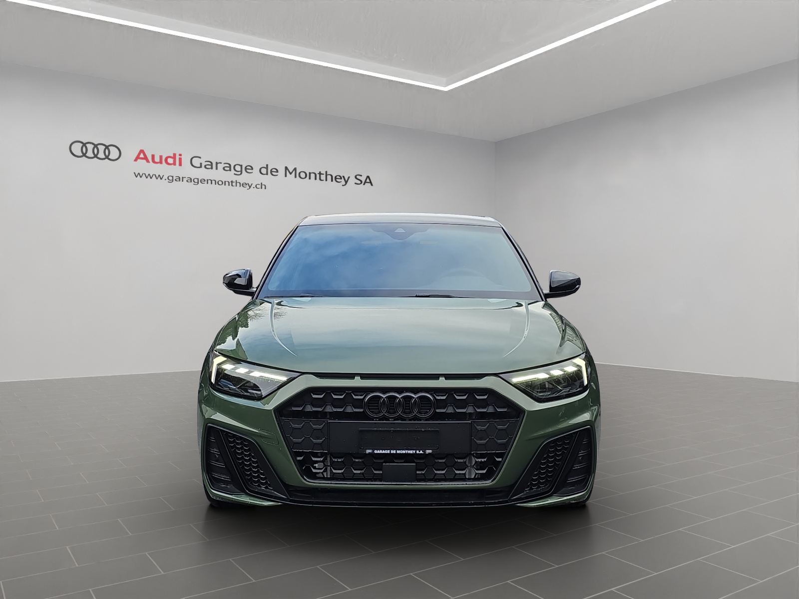 AUDI A1 Sportback 35 TFSI S Line S-tronic-image-1
