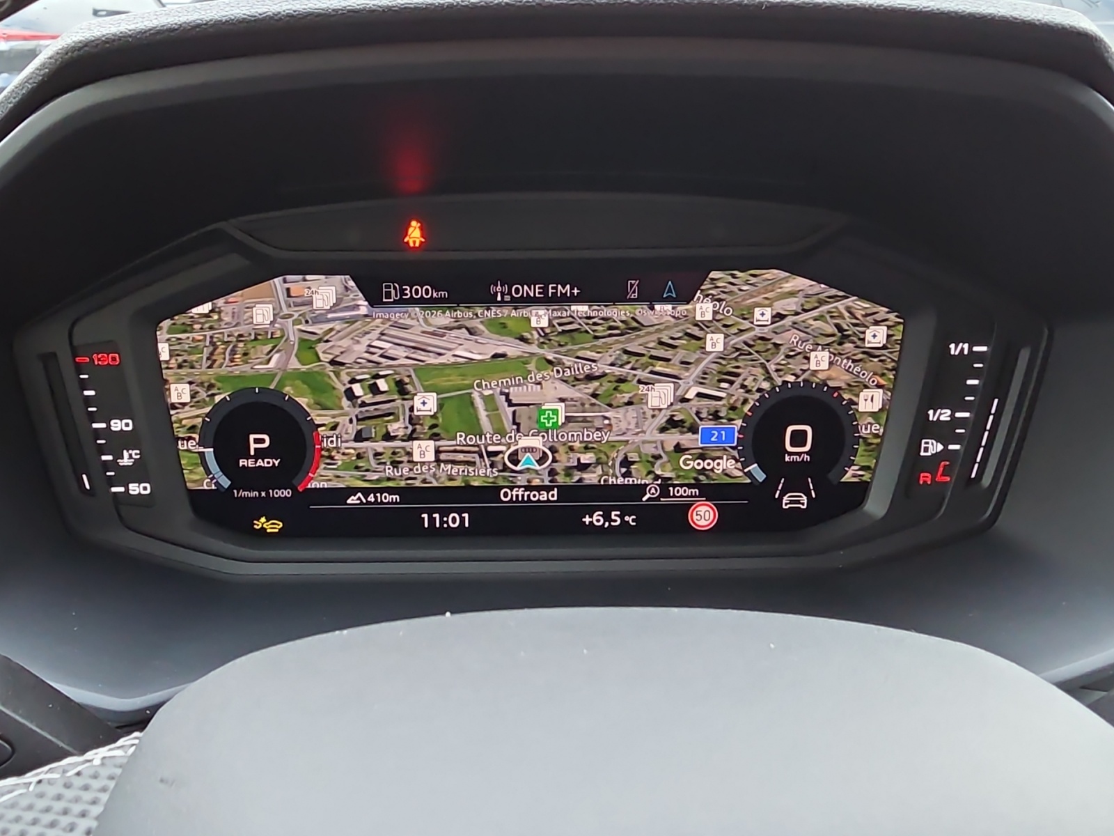 AUDI A1 Sportback 35 TFSI S Line S-tronic-image-11