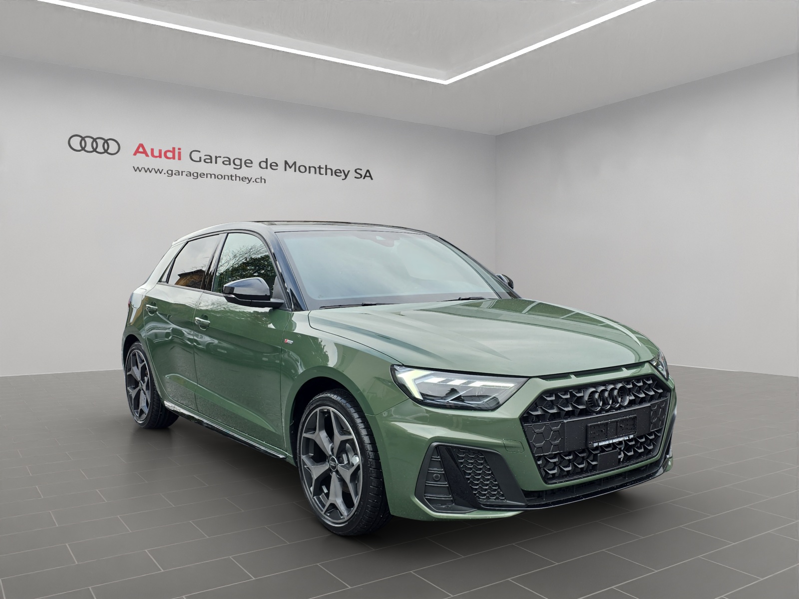AUDI A1 Sportback 35 TFSI S Line S-tronic-image-2