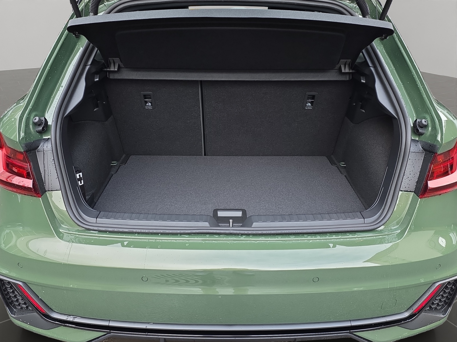 AUDI A1 Sportback 35 TFSI S Line S-tronic-image-15
