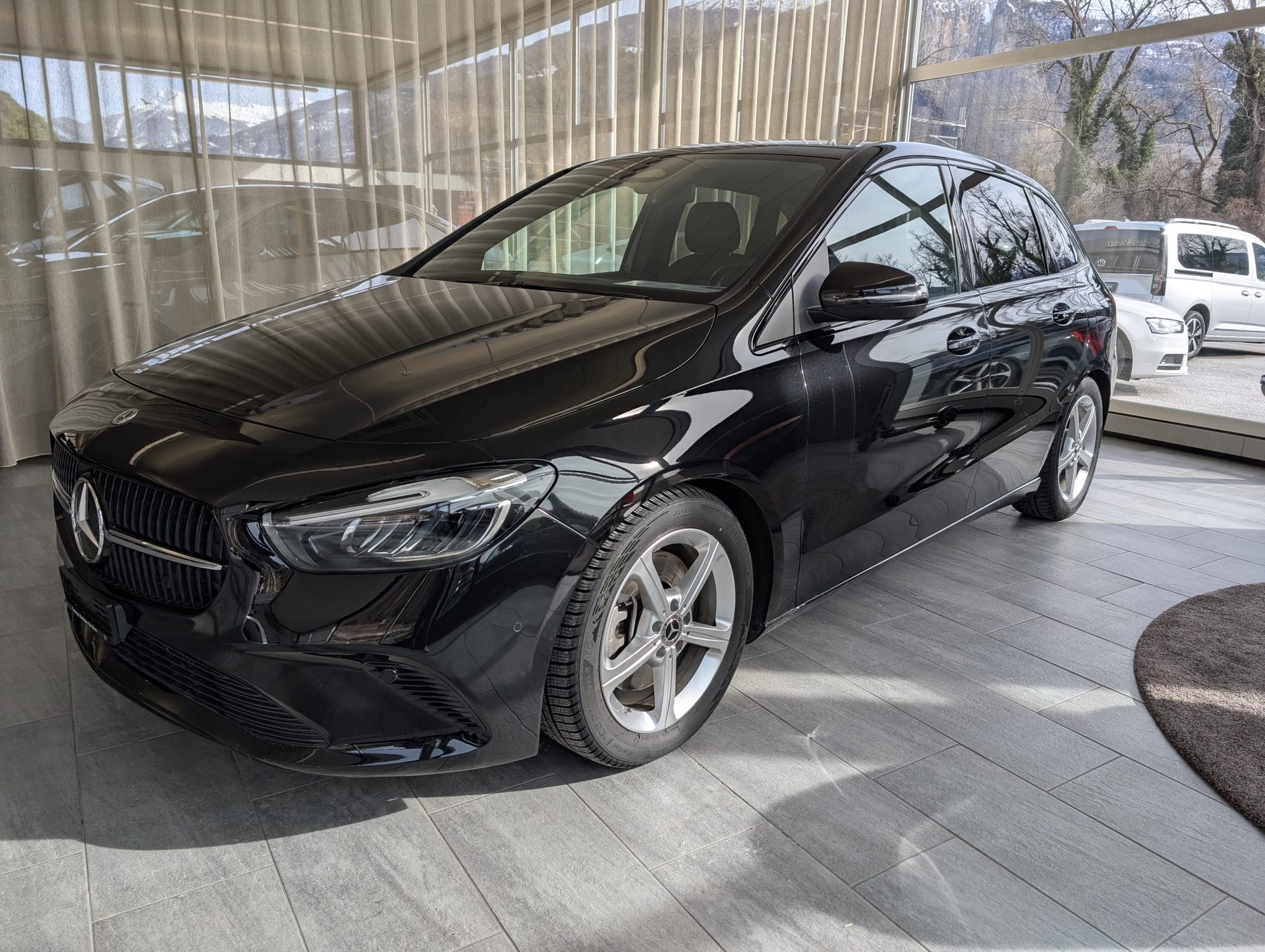 MERCEDES-BENZ B 250 4Matic 8G-DCT-image-0