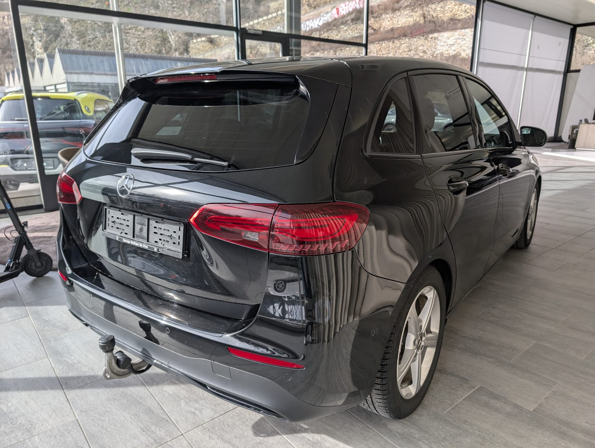 MERCEDES-BENZ B 250 4Matic 8G-DCT-image-4
