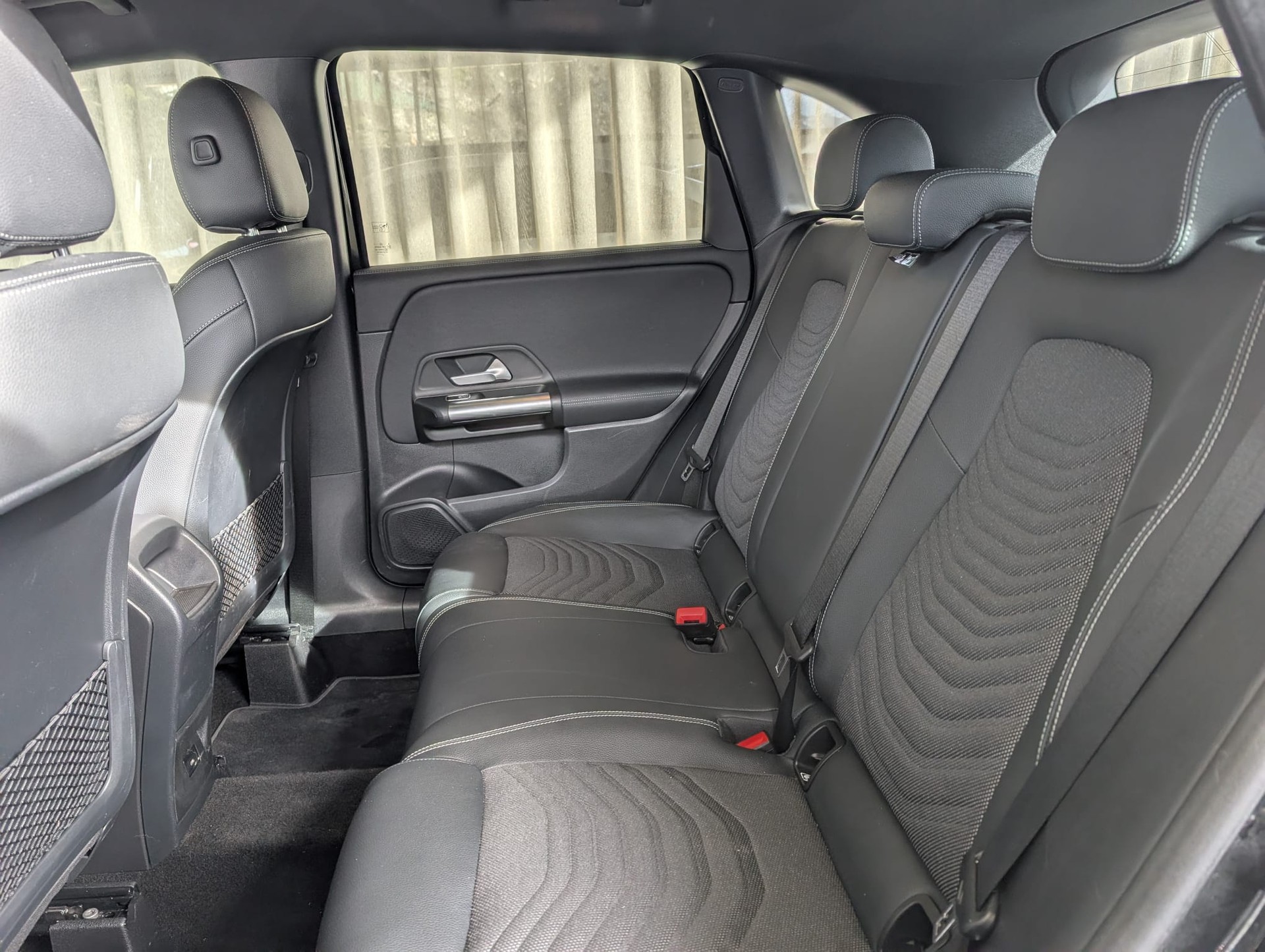 MERCEDES-BENZ B 250 4Matic 8G-DCT-image-16