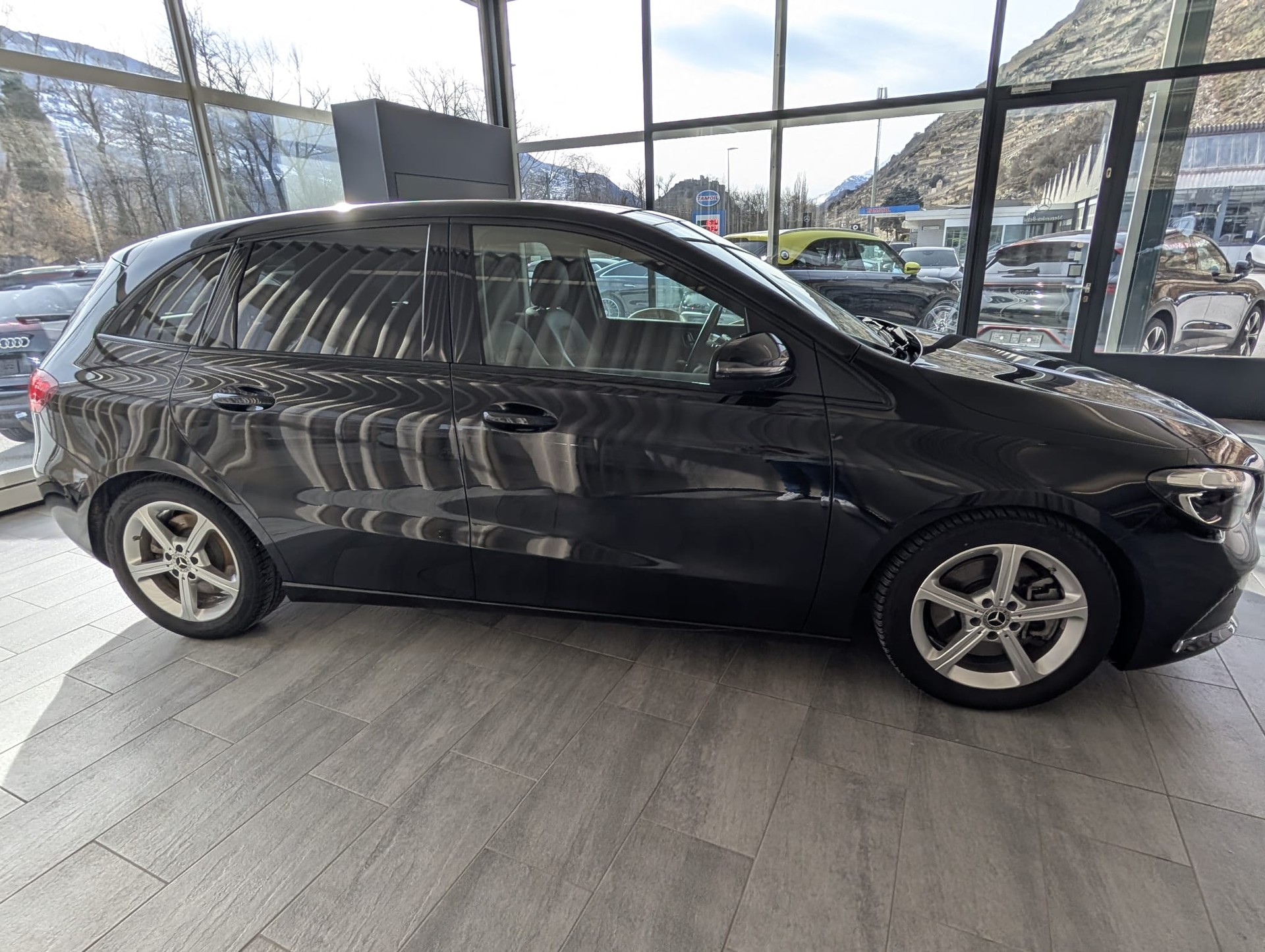 MERCEDES-BENZ B 250 4Matic 8G-DCT-image-5