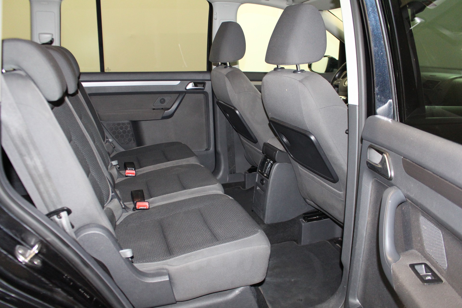 VW Touran 1.4 TSI 140 Comfortline DSG-image-9