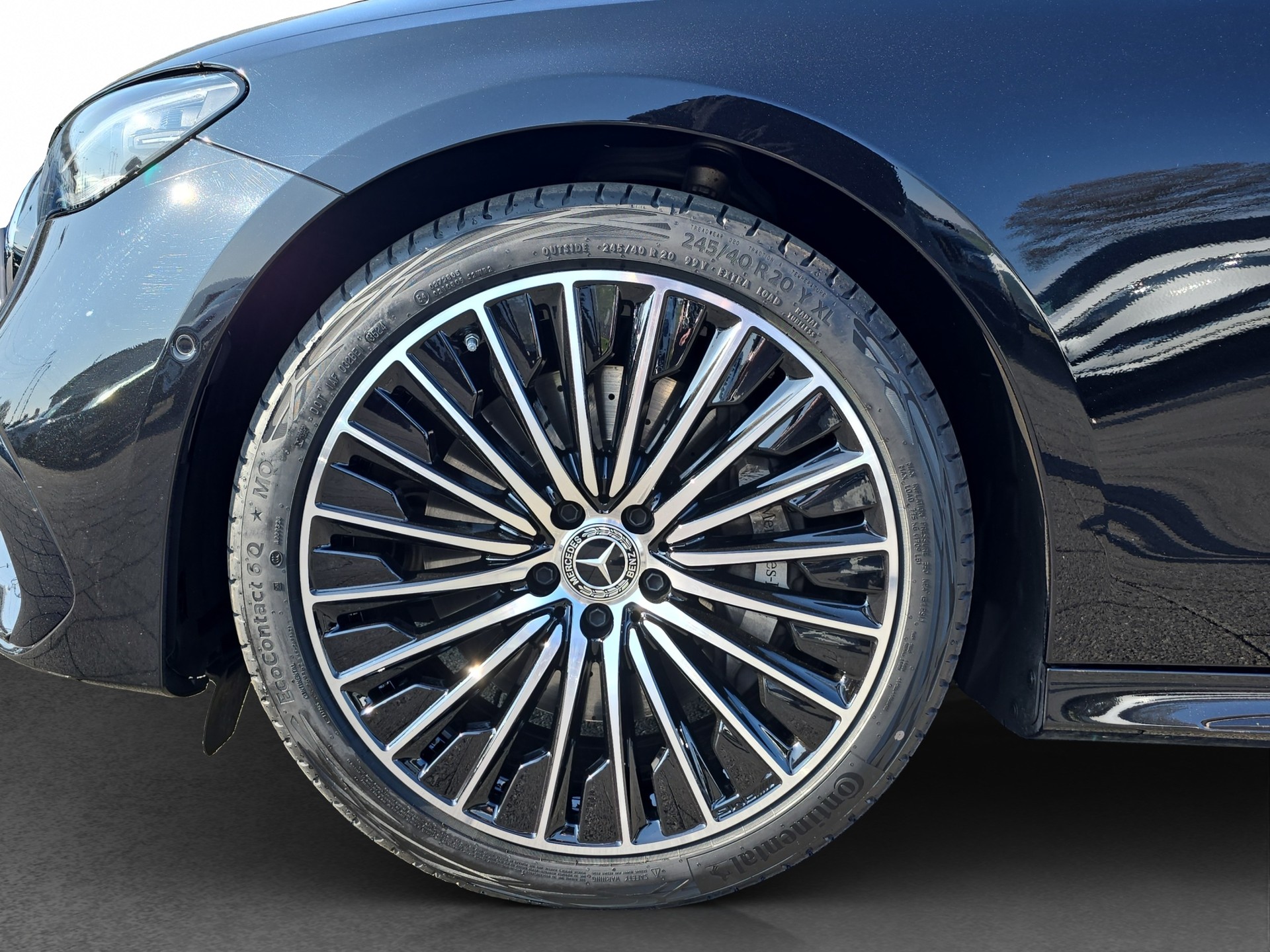 MERCEDES-BENZ E 200 T 9G-Tronic 4Matic-image-10