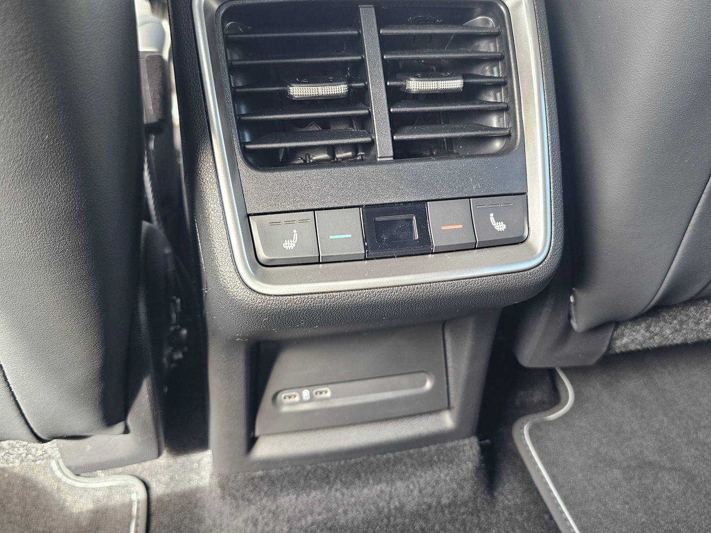 SKODA Enyaq 85x Sportline 4x4-image-22