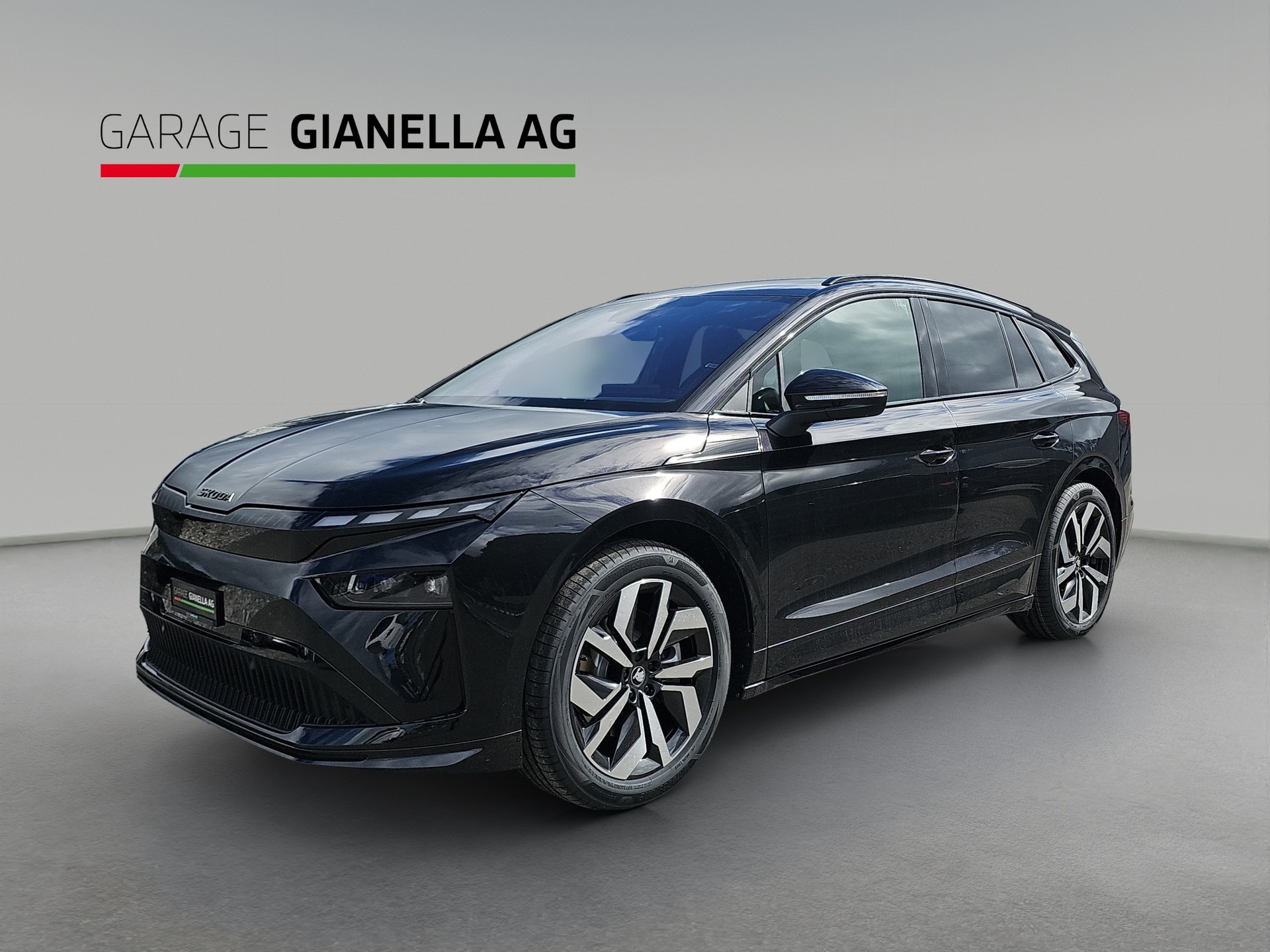 SKODA Enyaq 85x Sportline 4x4-image-0