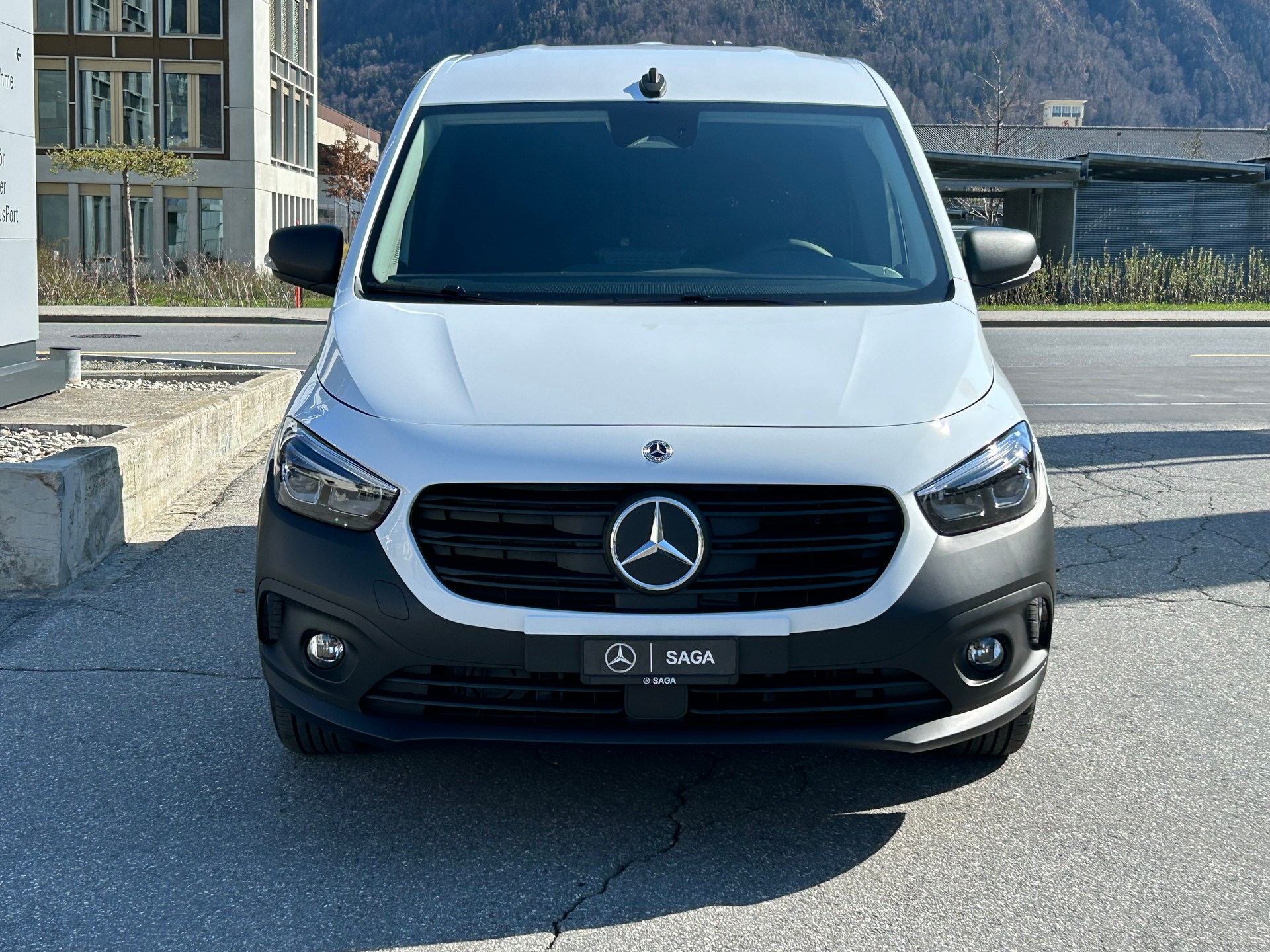 MERCEDES-BENZ eCitan Standard S WORKER-showroom-element-1